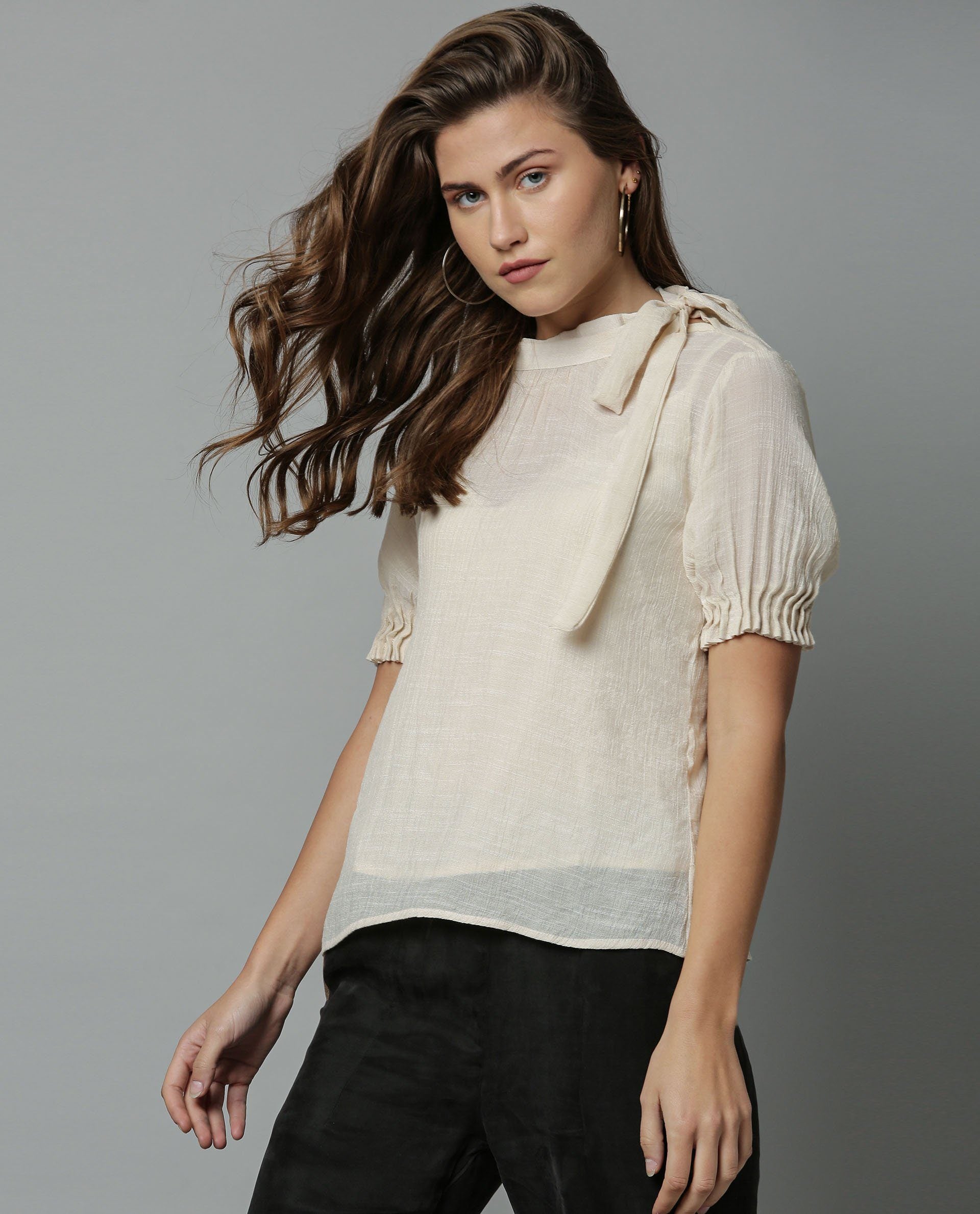Rareism Women Sparrow Offwhite Top Short Sleeves