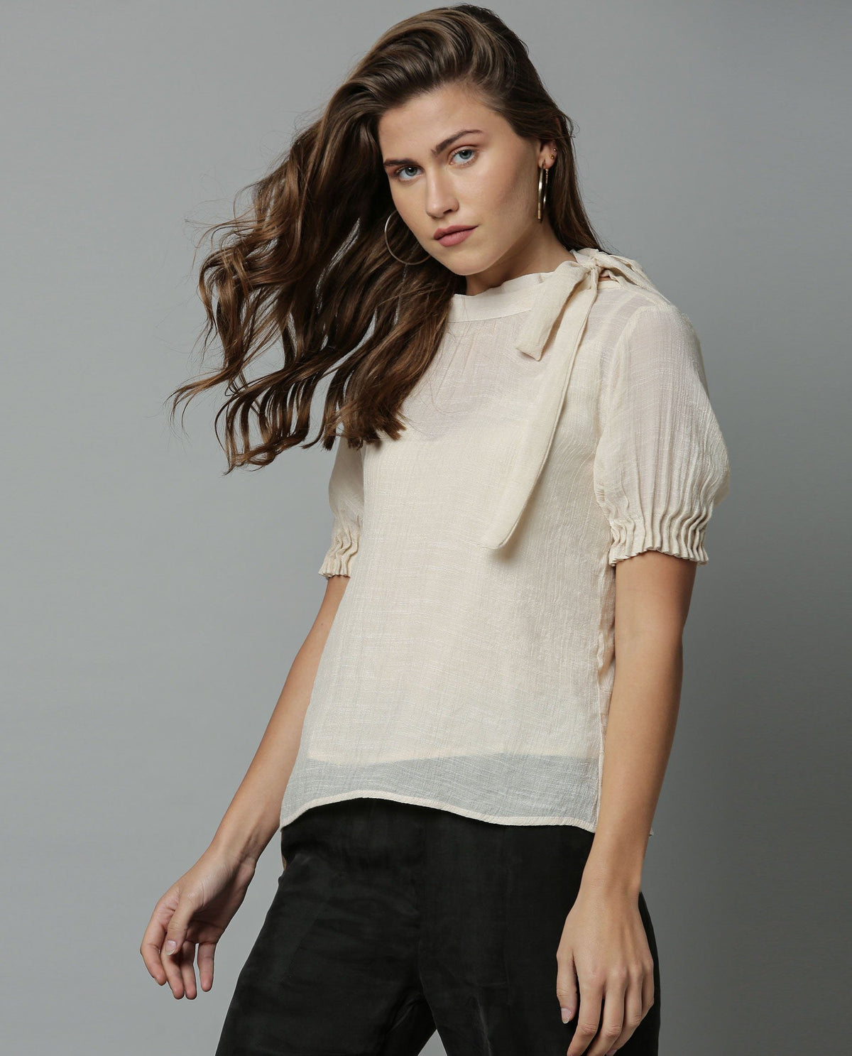 Rareism Women Sparrow Offwhite Top Short Sleeves