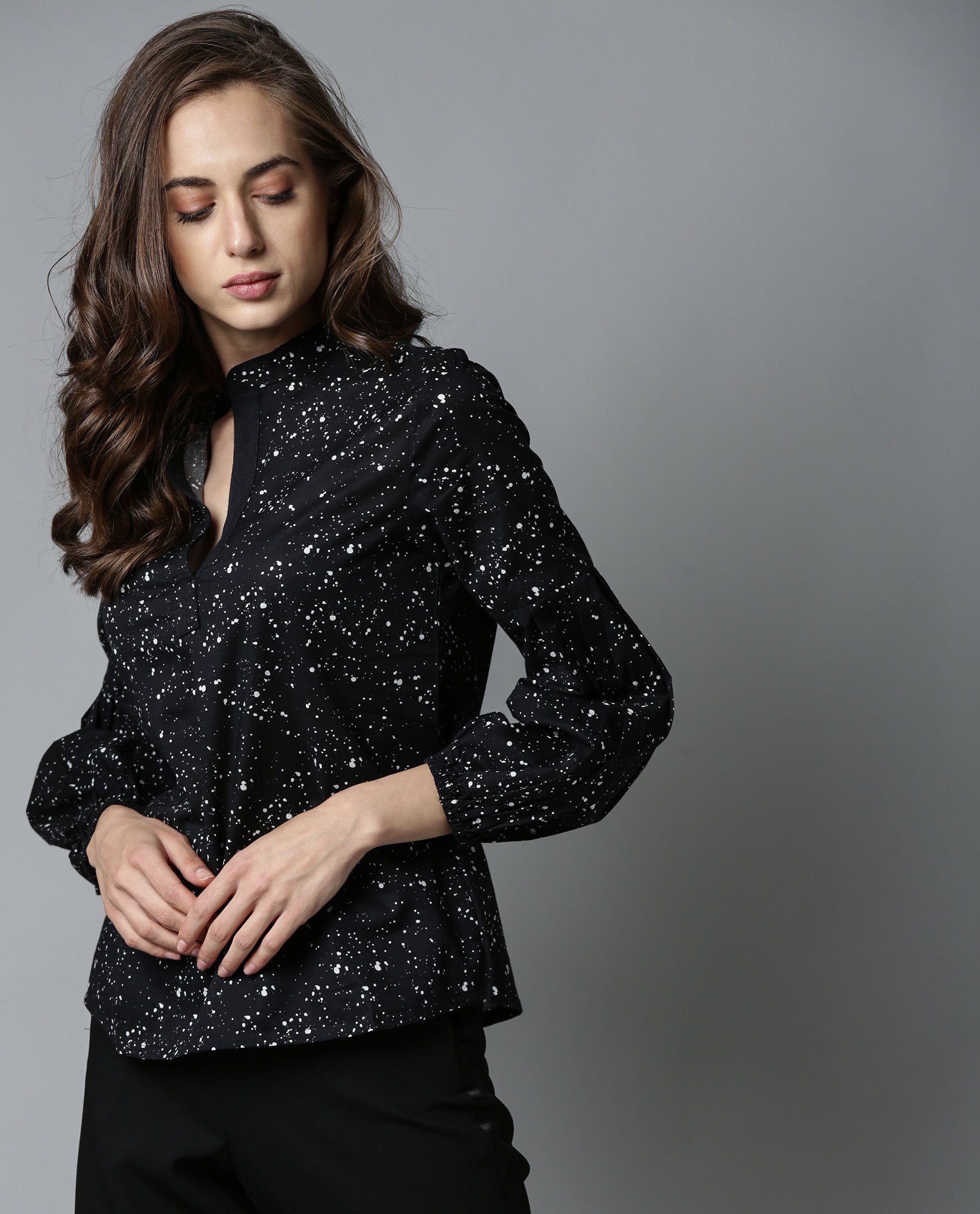 Rareism Women Fog Black Top Cotton Fabric Full Sleeves Crew Neck Print