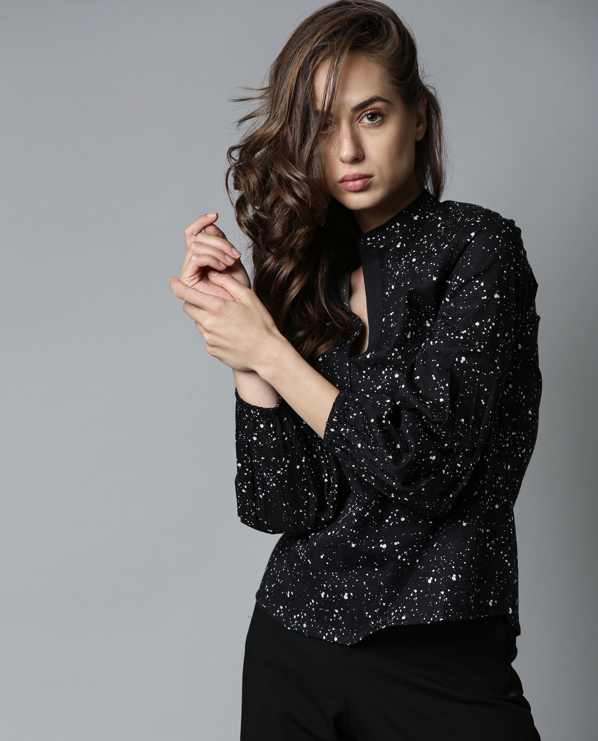 Rareism Women Fog Black Top Cotton Fabric Full Sleeves Crew Neck Print