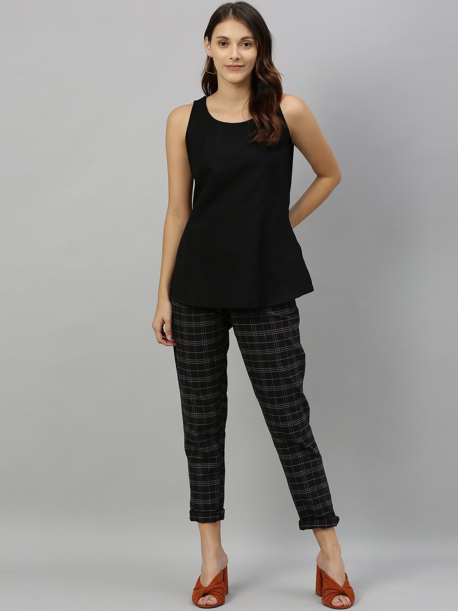 Rareism Women Unite - L Black Top