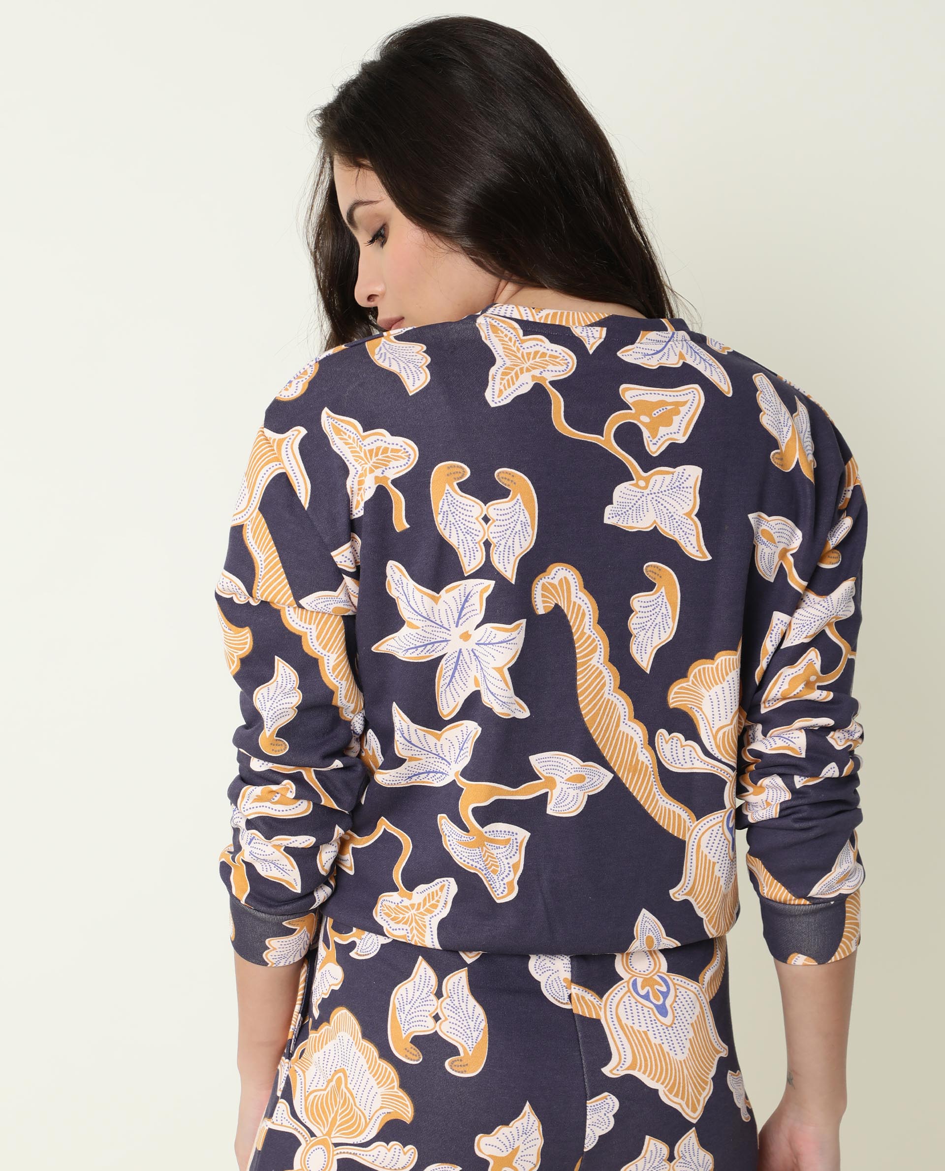 Rareism Women's Denise Navy Cotton Crew Neck Abstract Print Relaxed Fit Sweatshirt
