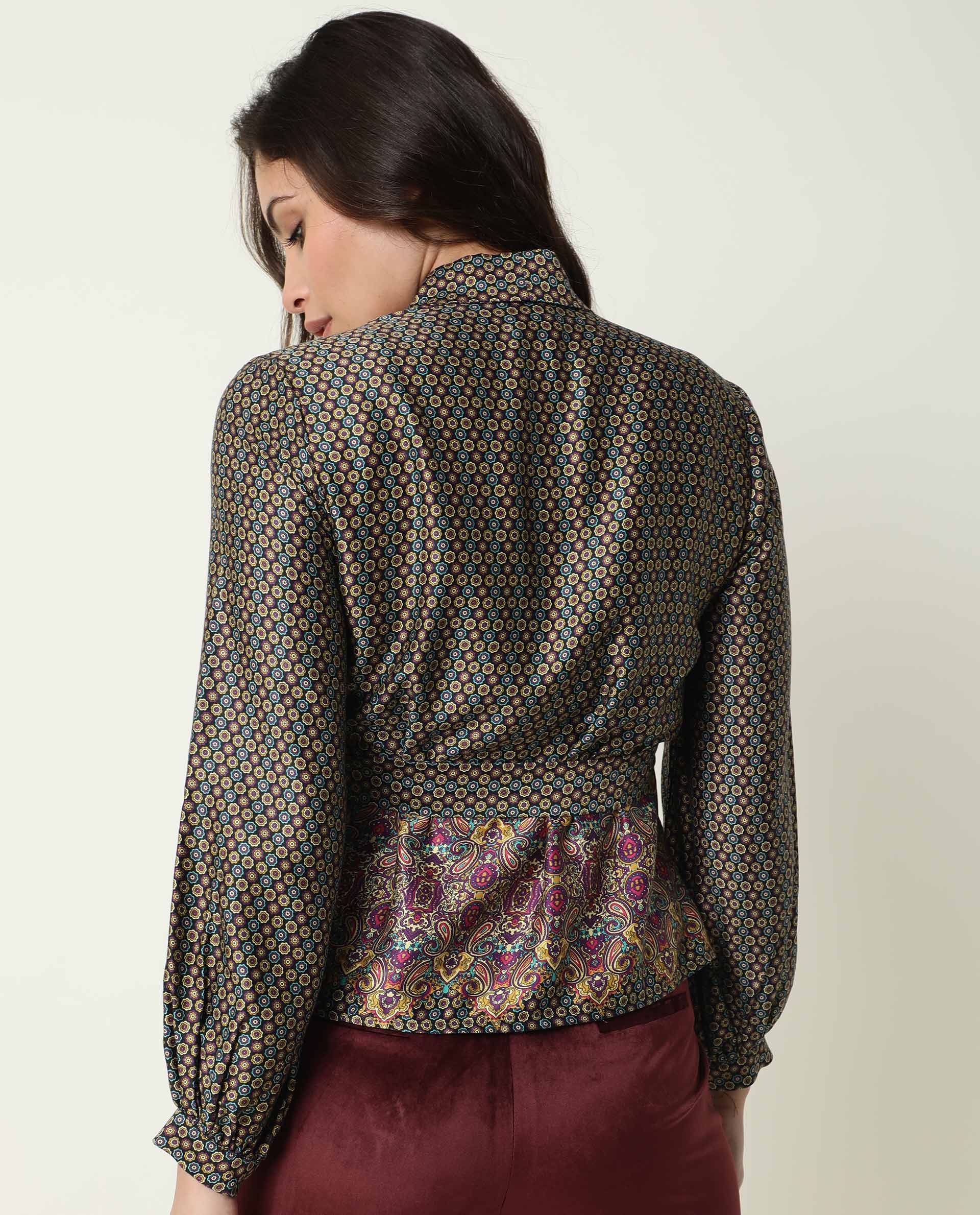 Rareism Women Vamsi Black Modal Satin Fabric Flared V-Neck Full Sleeves Abstract Print Top