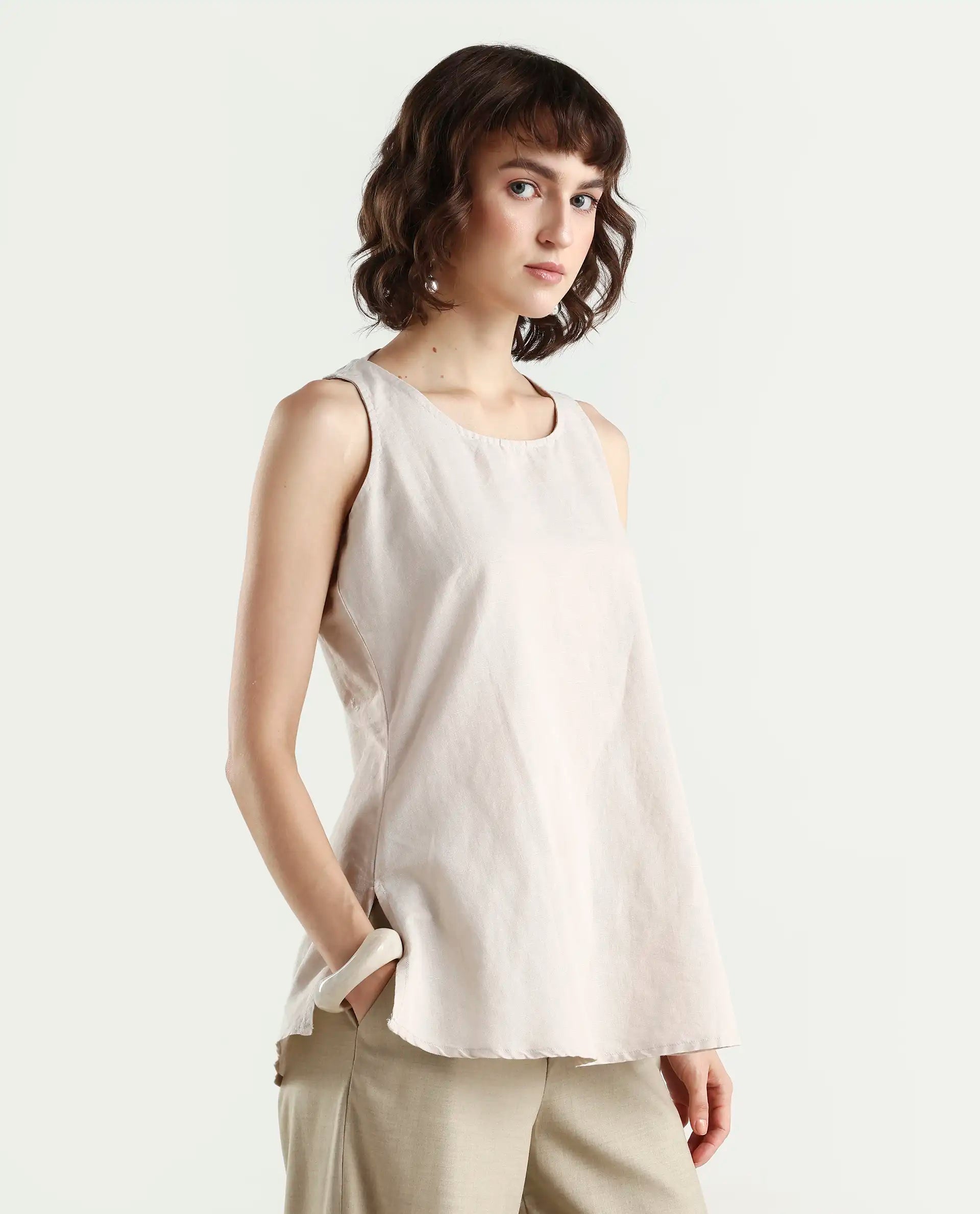 Rareism Women's Unite L Grey Crew Neck Plain Sleeveless Knee Length Regular Fit Top