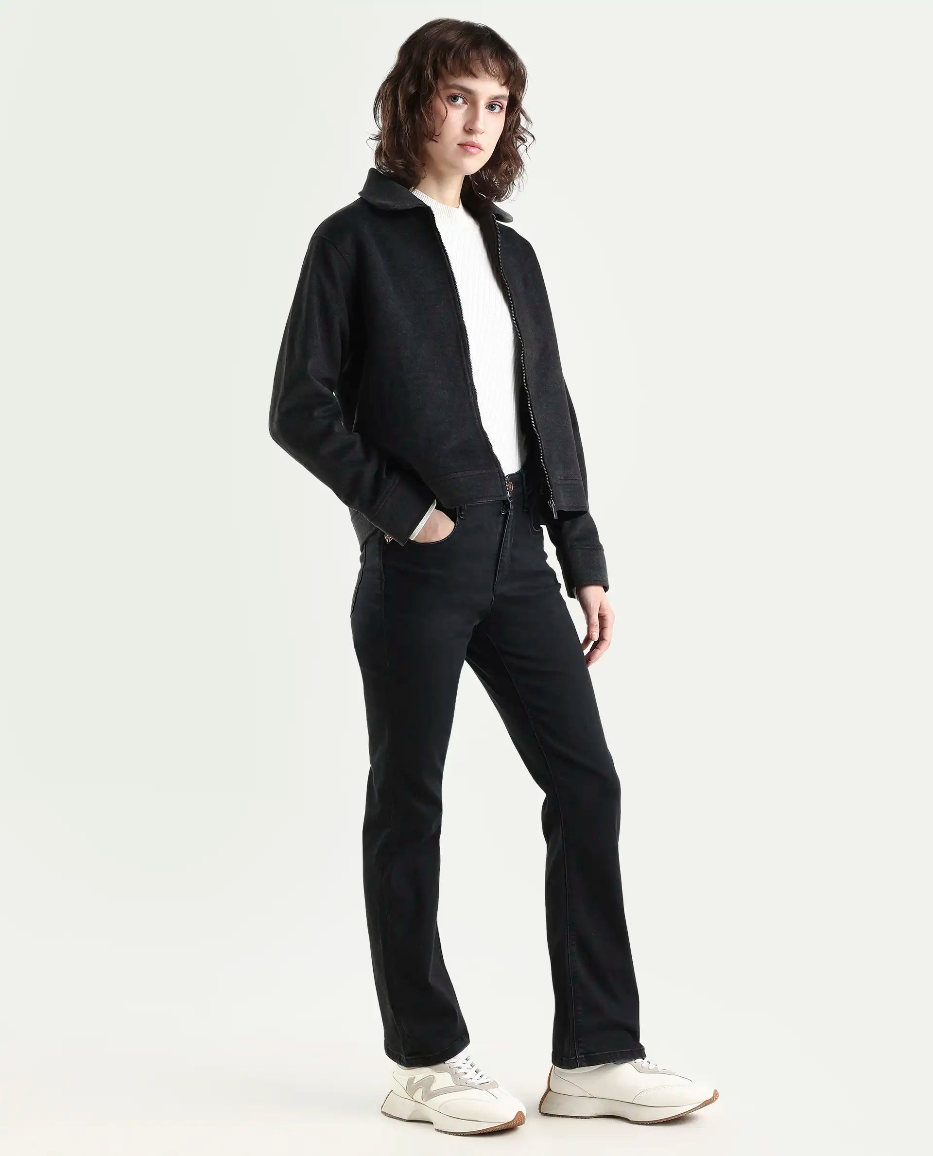 Rareism Women's Booter Black Cotton Blend Plain Ankle Length Slim Fit Jeans