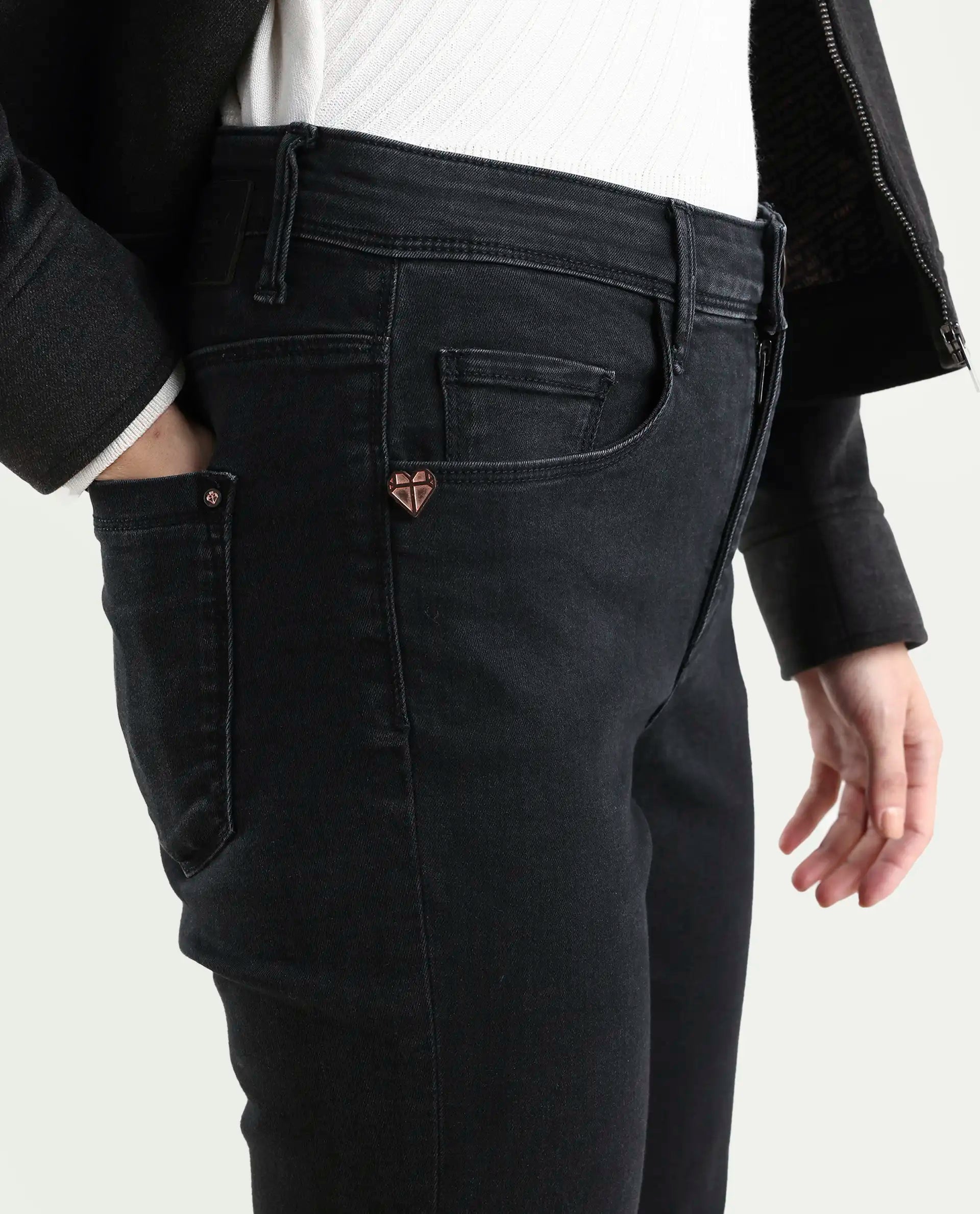 Rareism Women's Booter Black Cotton Blend Plain Ankle Length CLASSIC BOOTCUT Jeans