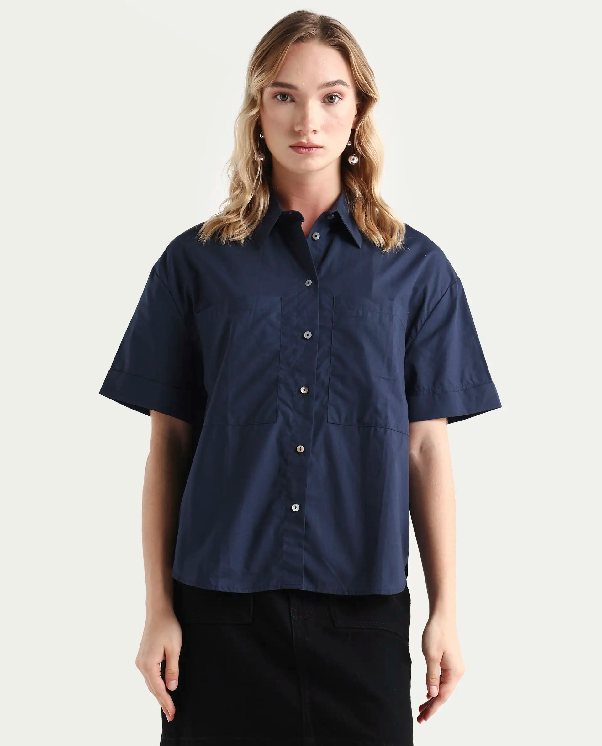 Rareism Women's Vesh Navy Cotton Spread Collar Plain Regular Fit Top