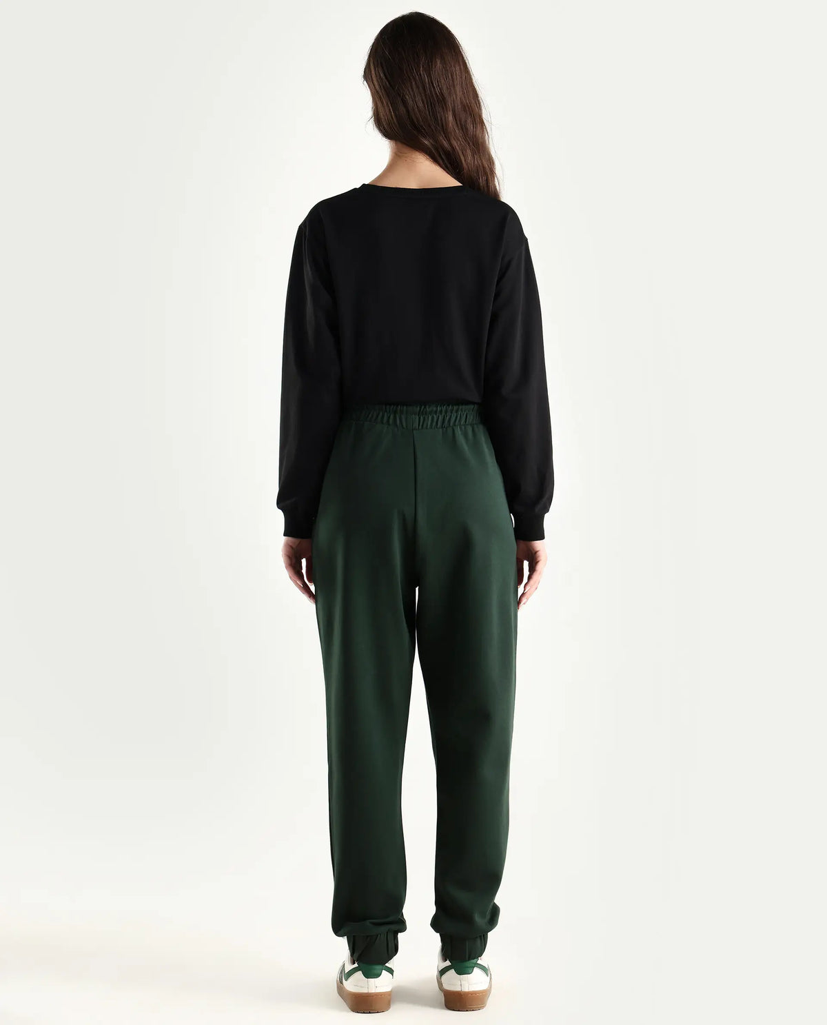 Rareism Women's Heavy Weight Interlock 340 Gsm Cotton Blend Plain Ankle Length Relaxed Fit Track Pant