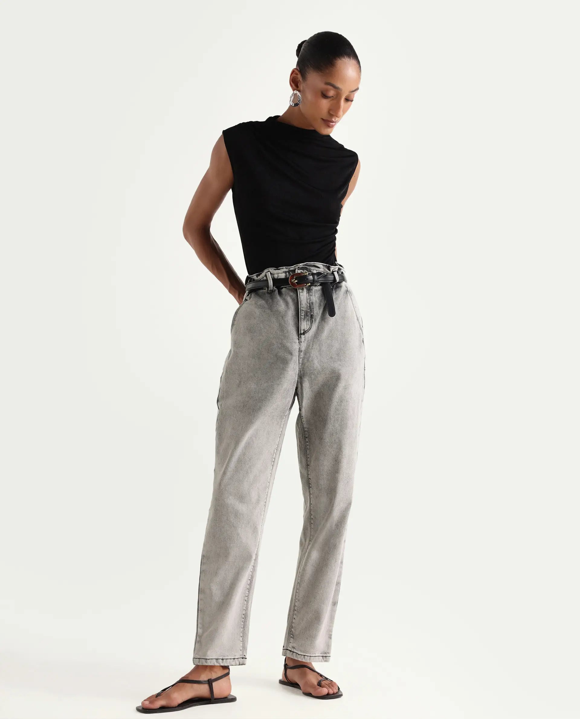 Rareism Women's Birdwing Black Cotton Blend Plain Ankle Length Tailored Jeans