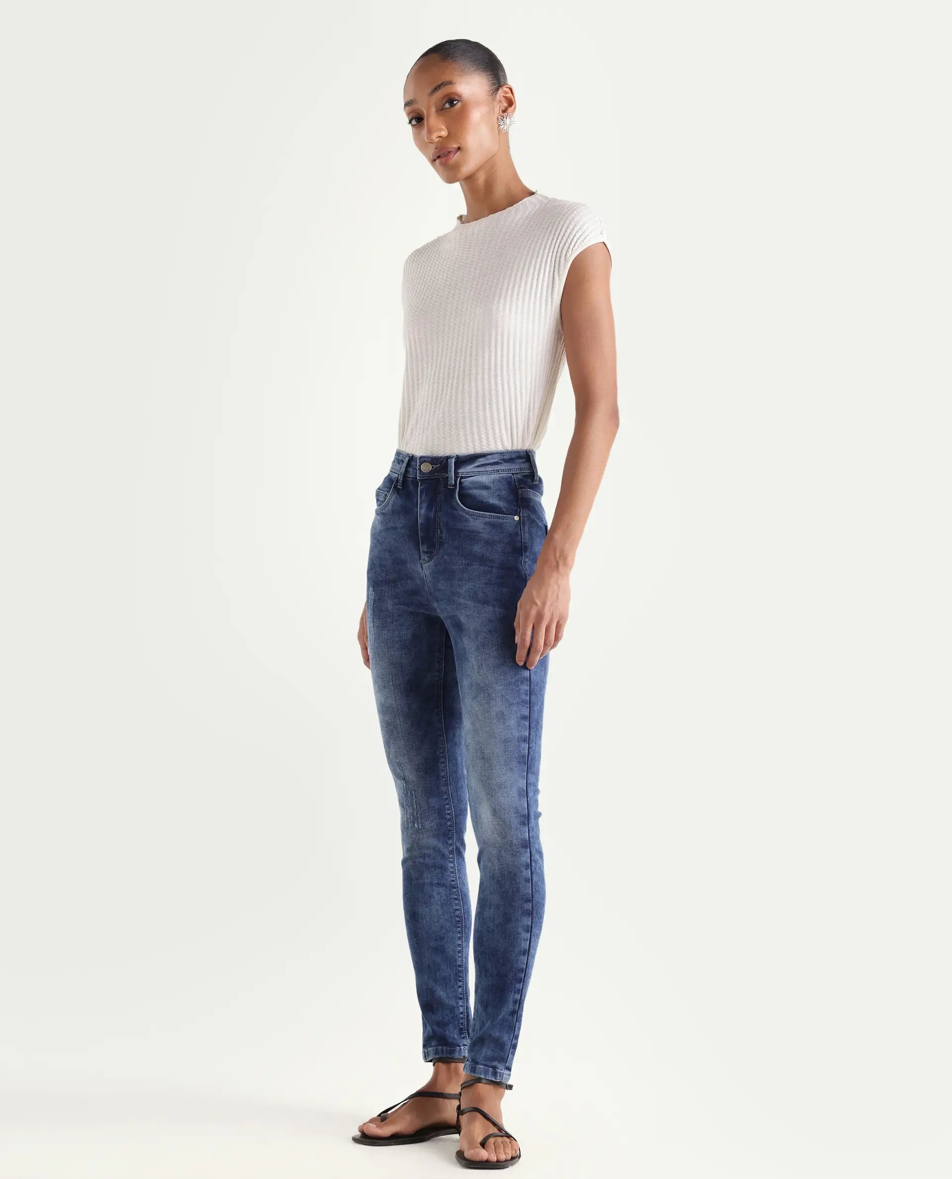 Rareism Women's Snowtail Blue Cotton Blend Plain Ankle Length Slim Fit Jeans