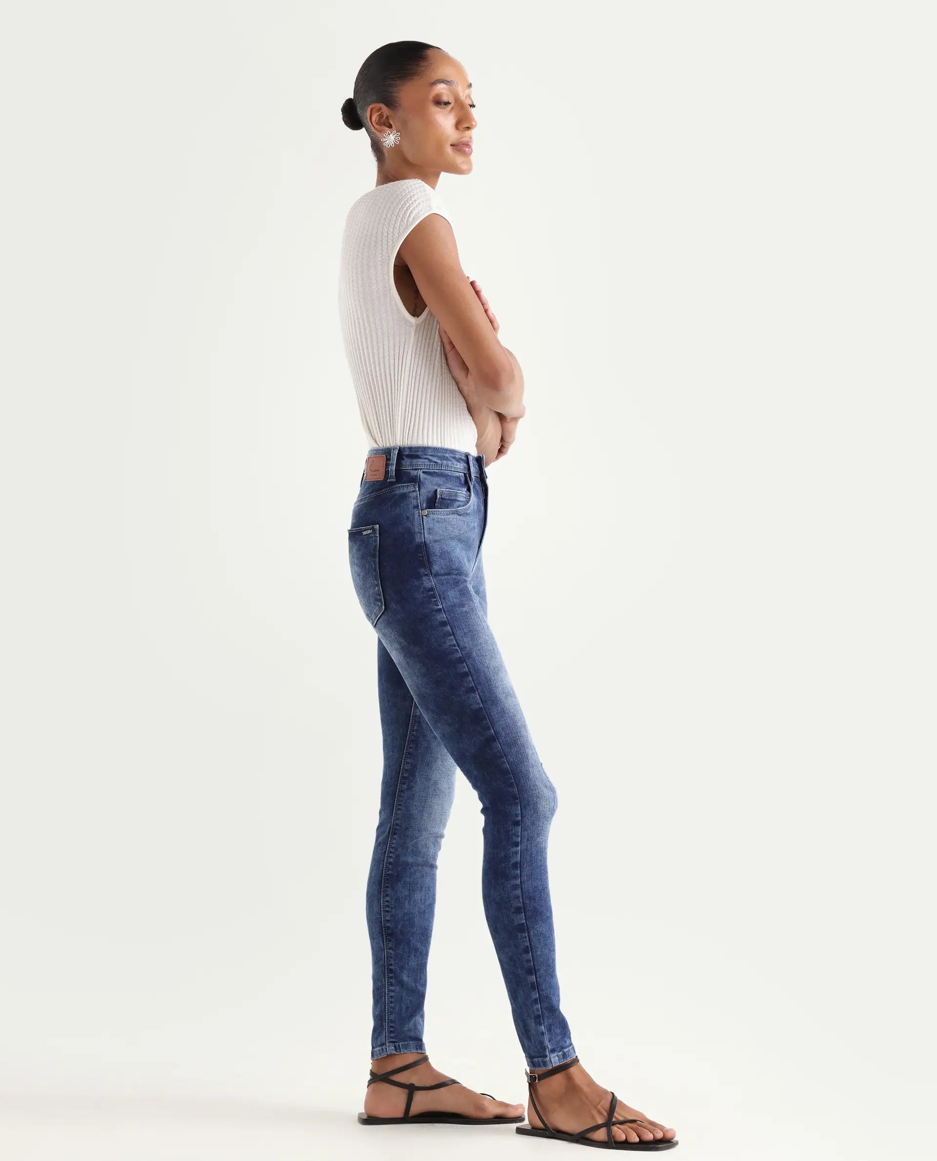 Rareism Women's Snowtail Blue Cotton Blend Plain Ankle Length Slim Fit Jeans
