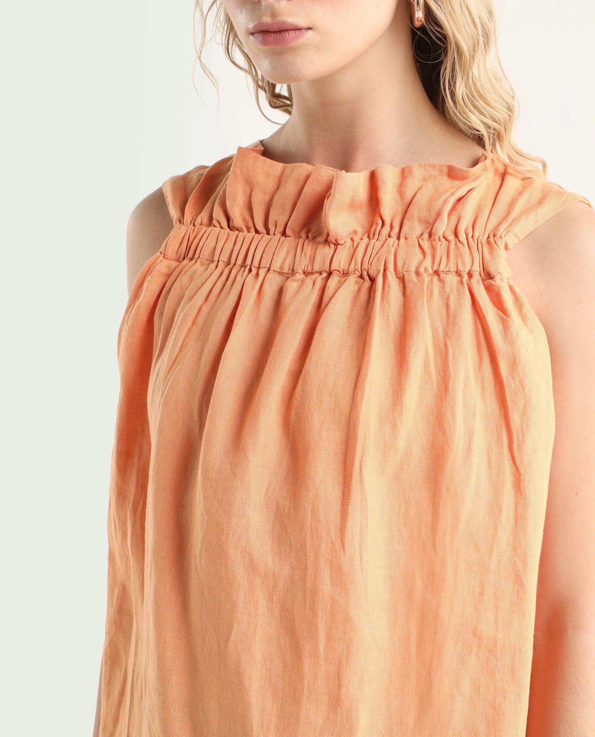 Rareism Women's Flash Orange Linen Sweetheart Neck Plain Sleeveless Knee Length Tailored Top