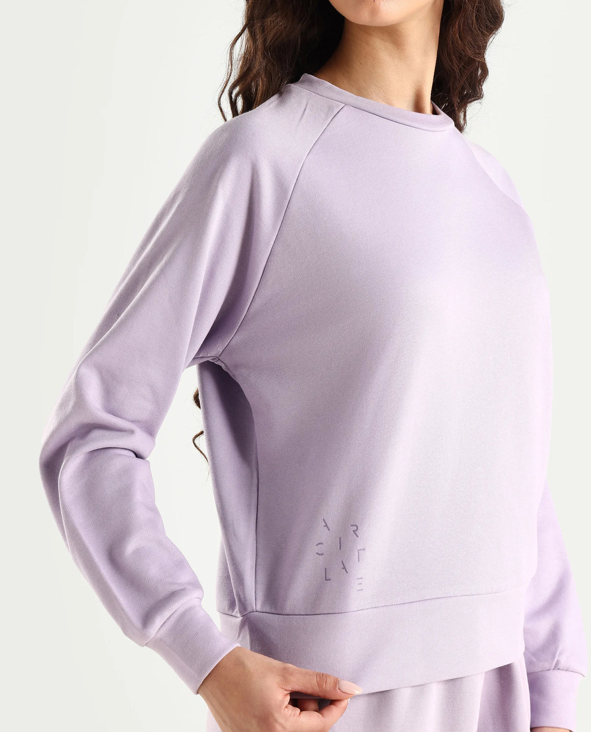 Rareism Women's Medium Weight Terry 290 Gsm Cotton Blend Crew Neck Plain Cuffed Sleeve Relaxed Fit Sweatshirt