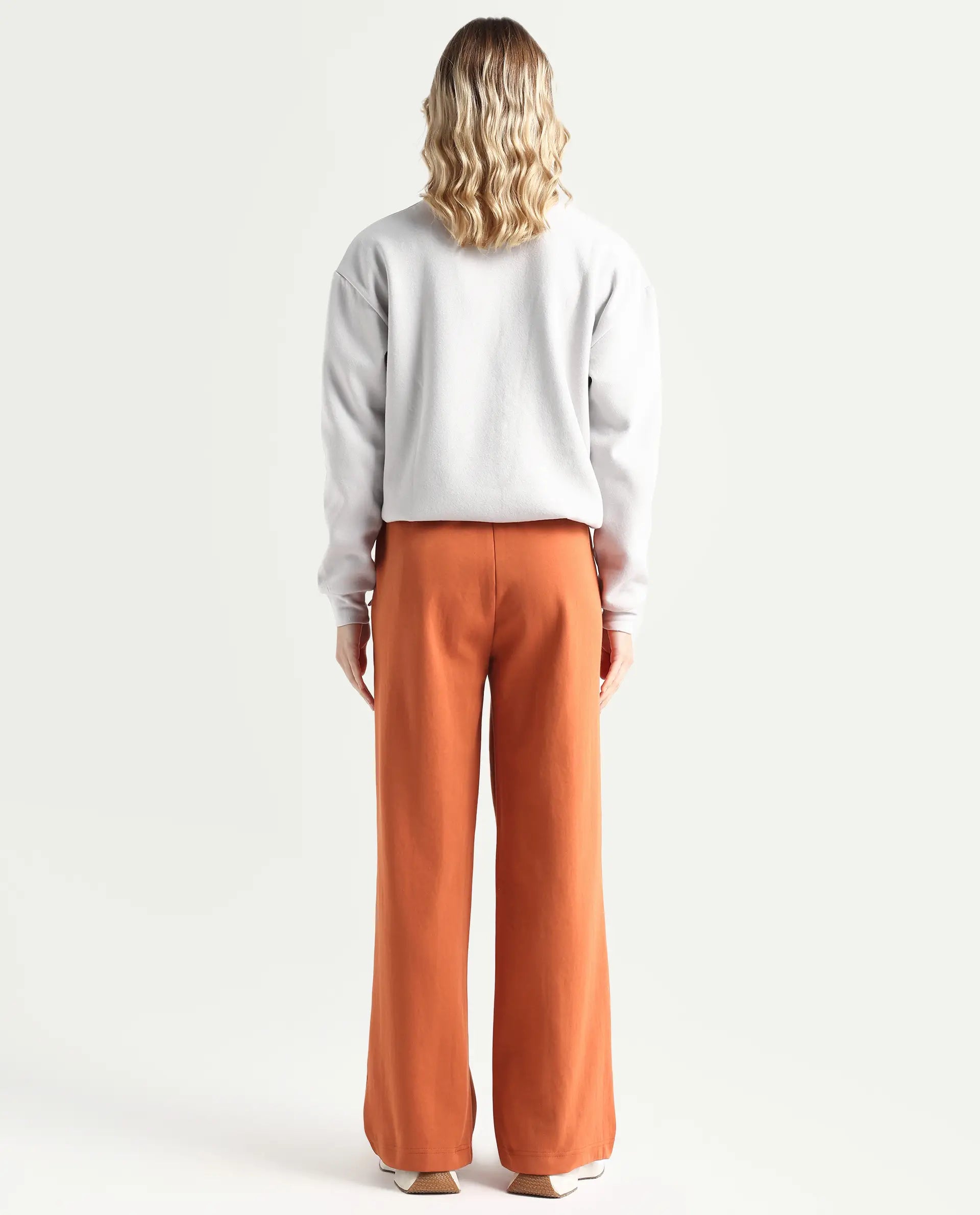 Rareism Women's Heavy Weight Interlock 340 Gsm Cotton Blend Plain Ankle Length Relaxed Fit Track Pant Flared