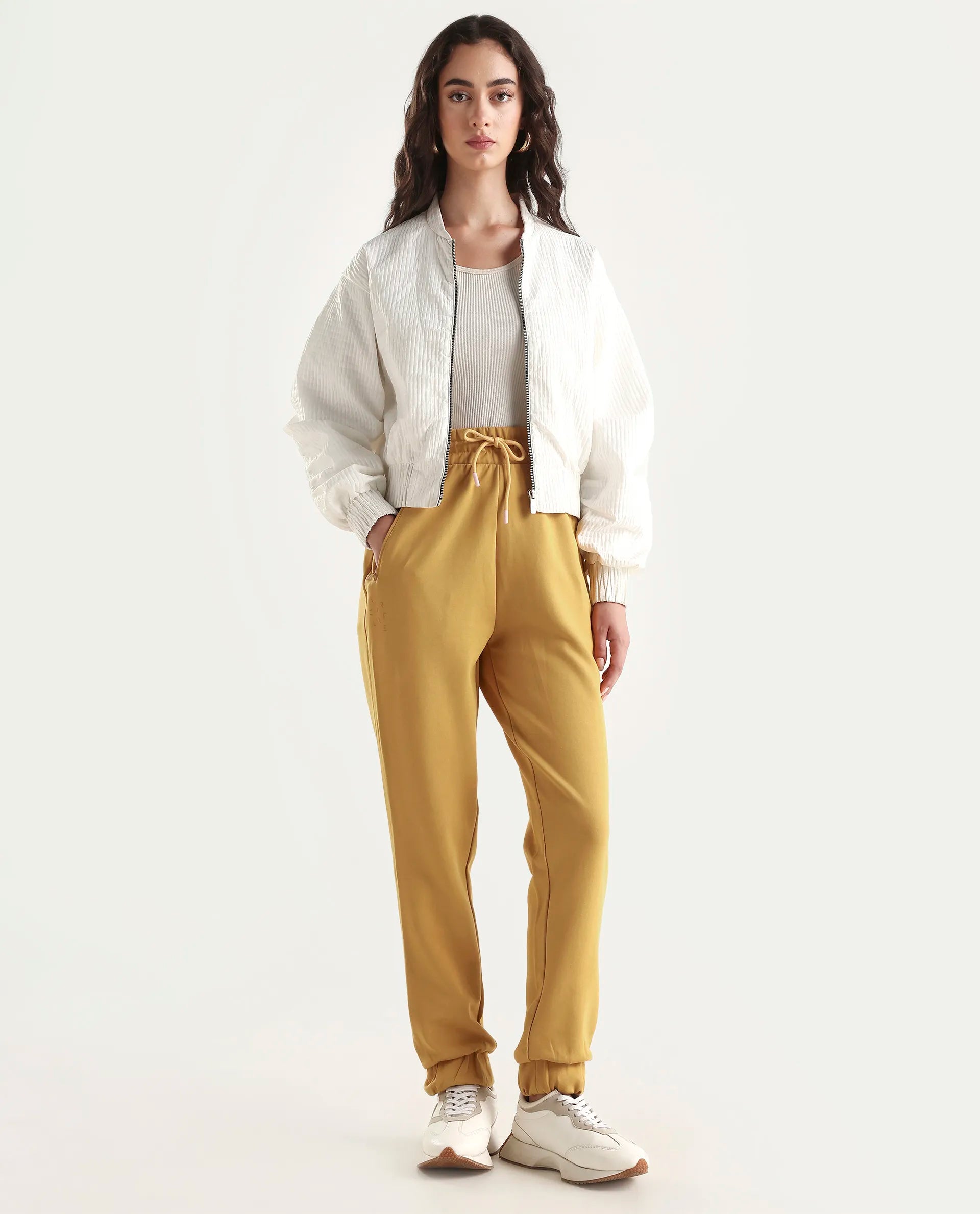 Rareism Women's Heavy Weight Interlock 340 Gsm Cotton Blend Plain Ankle Length Relaxed Fit Track Pant