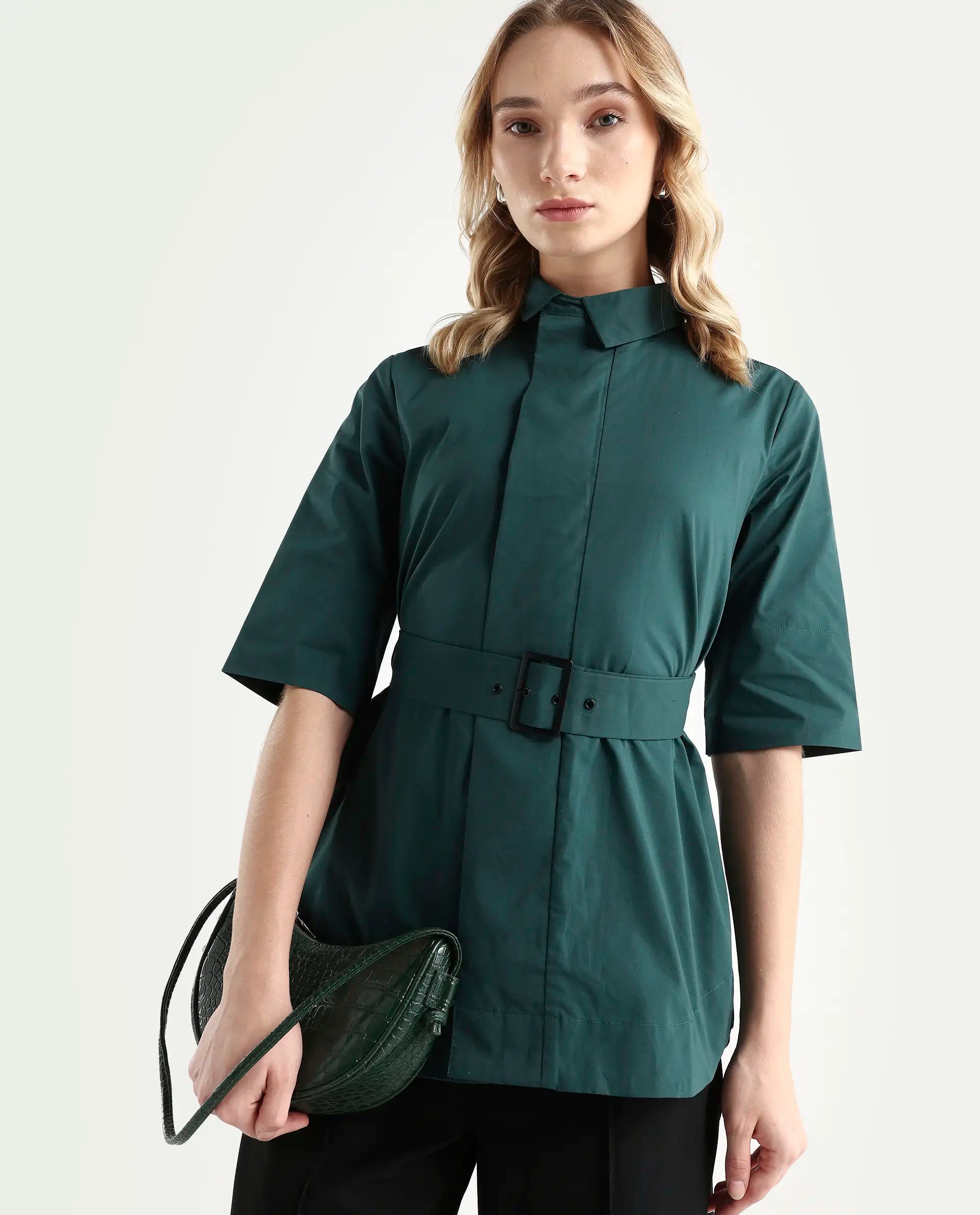 Rareism Women's Cisco-Green Cotton Blend Spread Collar Plain Knee Length Regular Fit Top