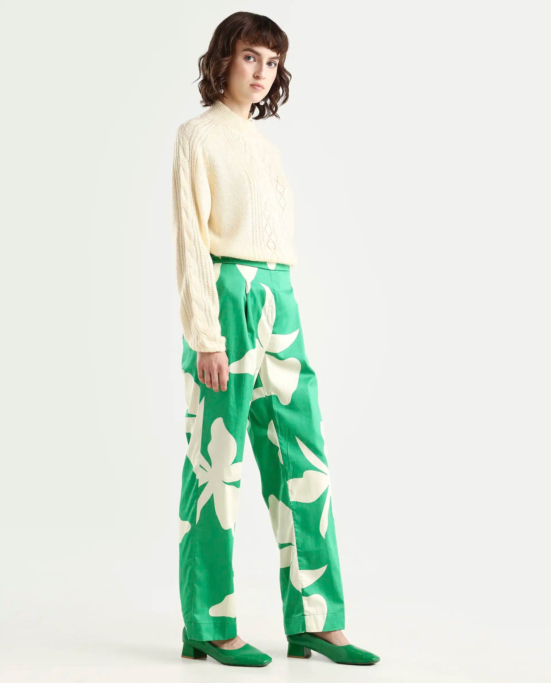 Rareism Women's Slag Green Cotton Floral Print Ankle Length Relaxed Fit Trouser