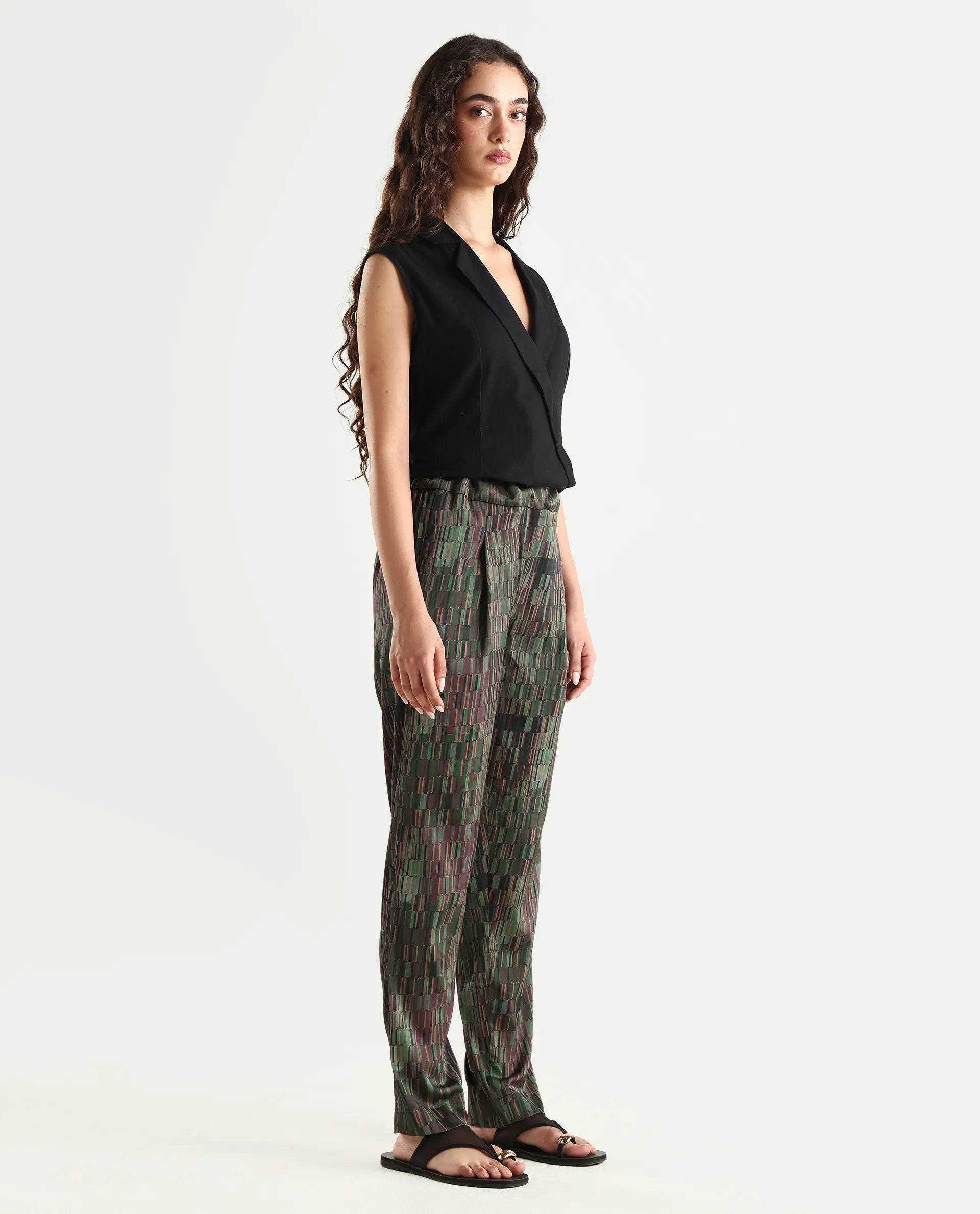 Rareism Women's Millie Olive Polyester Geometric Print Ankle Length Tailored Trouser