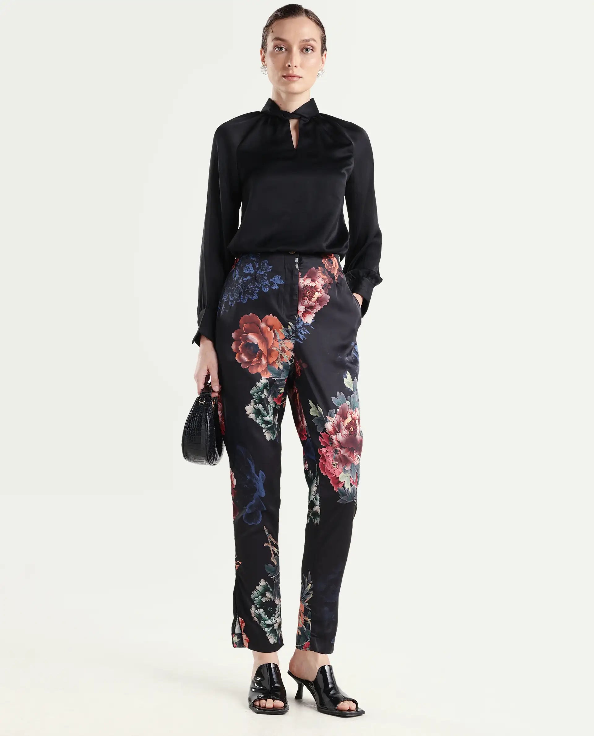 Rareism Women's Wingadium Black Modal Floral Print Ankle Length Regular Fit Trouser