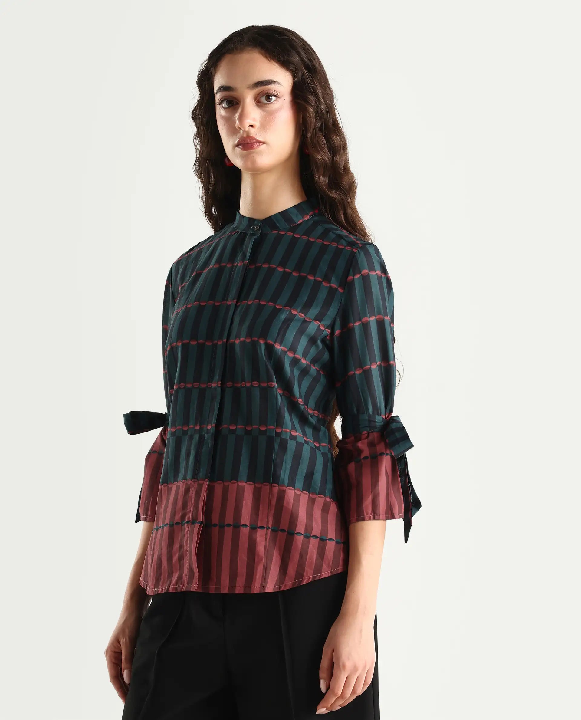 Rareism Women's Muraba Green Cotton Mandarin Collar Geometric Print Regular Fit Top