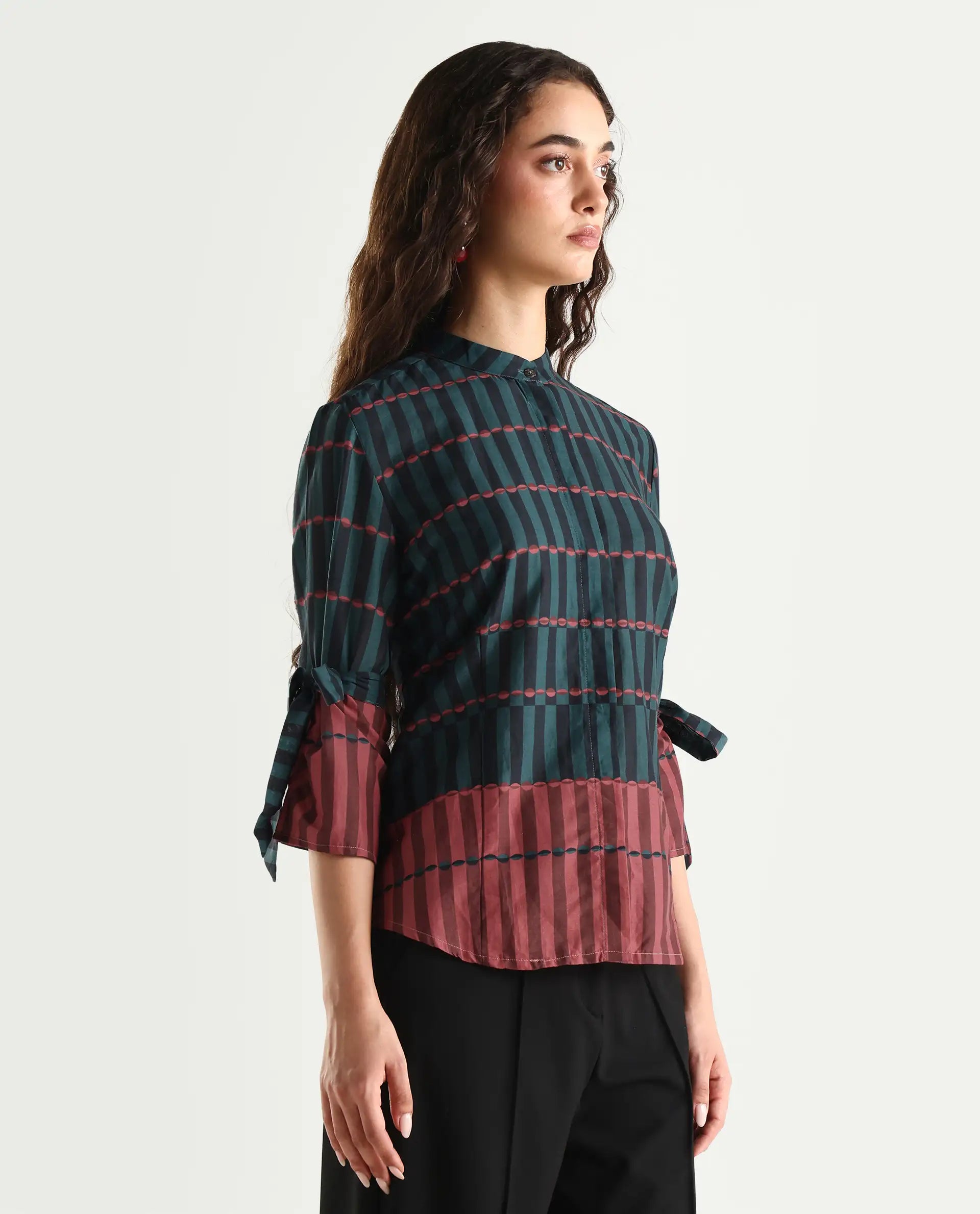 Rareism Women's Muraba Green Cotton Mandarin Collar Geometric Print Regular Fit Top