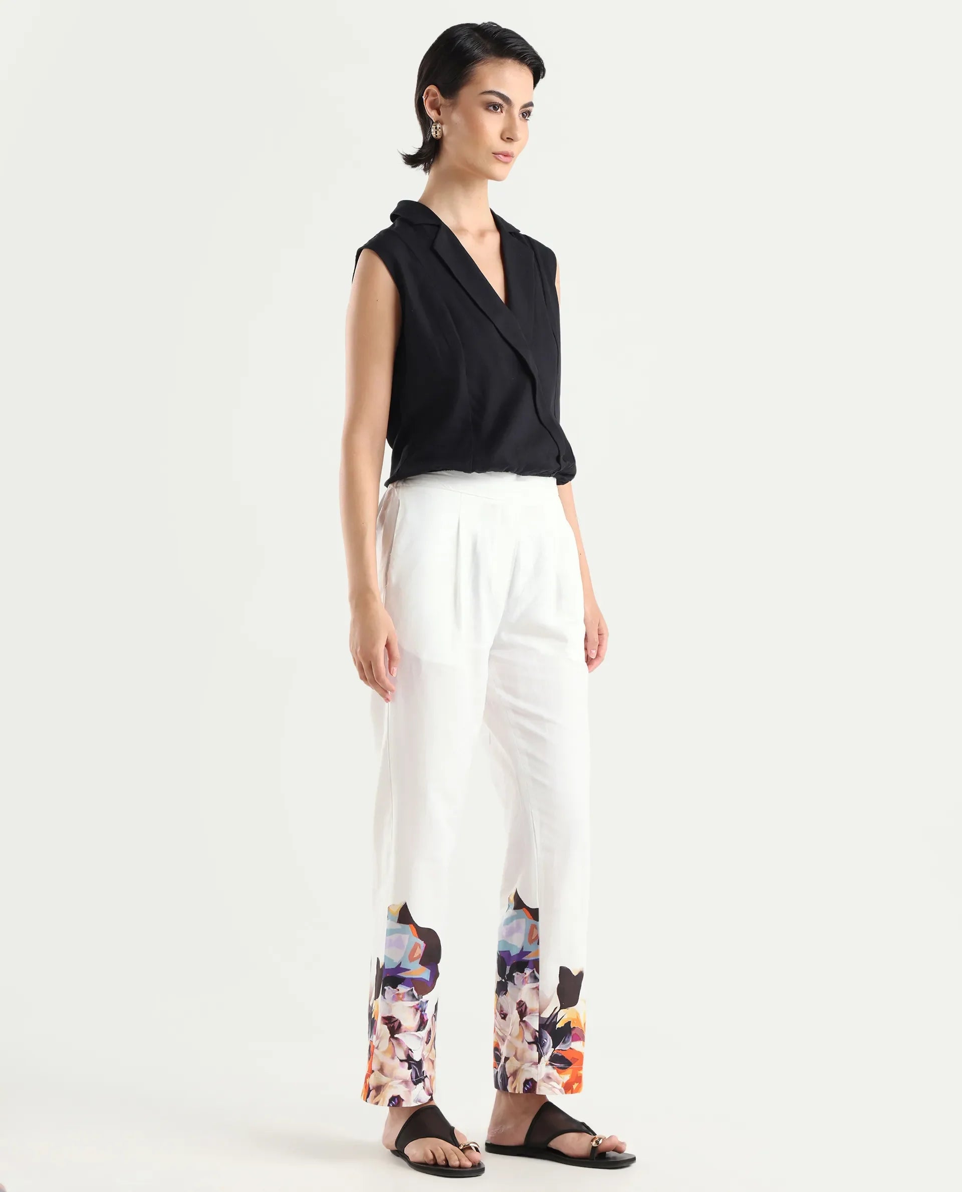Rareism Women's Weigen White Cotton Floral Print Ankle Length Relaxed Fit Trouser