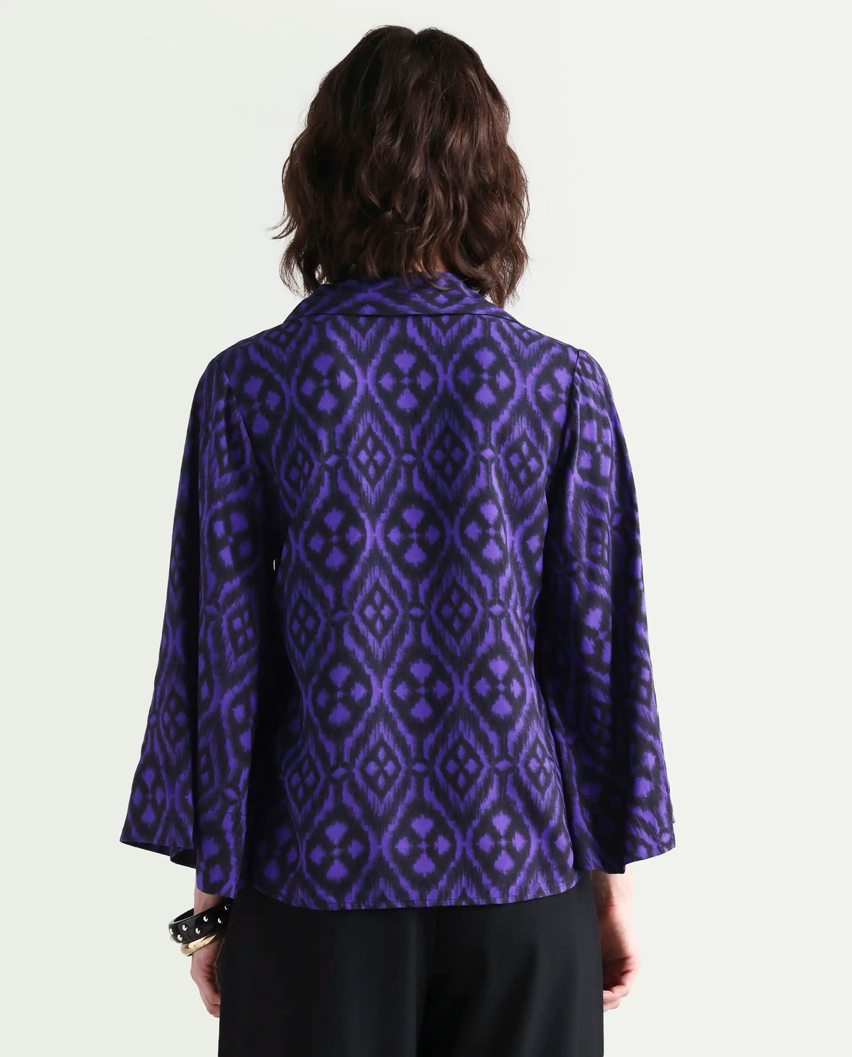 Rareism Women's Jones Dark Navy Viscose Spread Collar Geometric Print Flared Sleeve Relaxed Fit Top