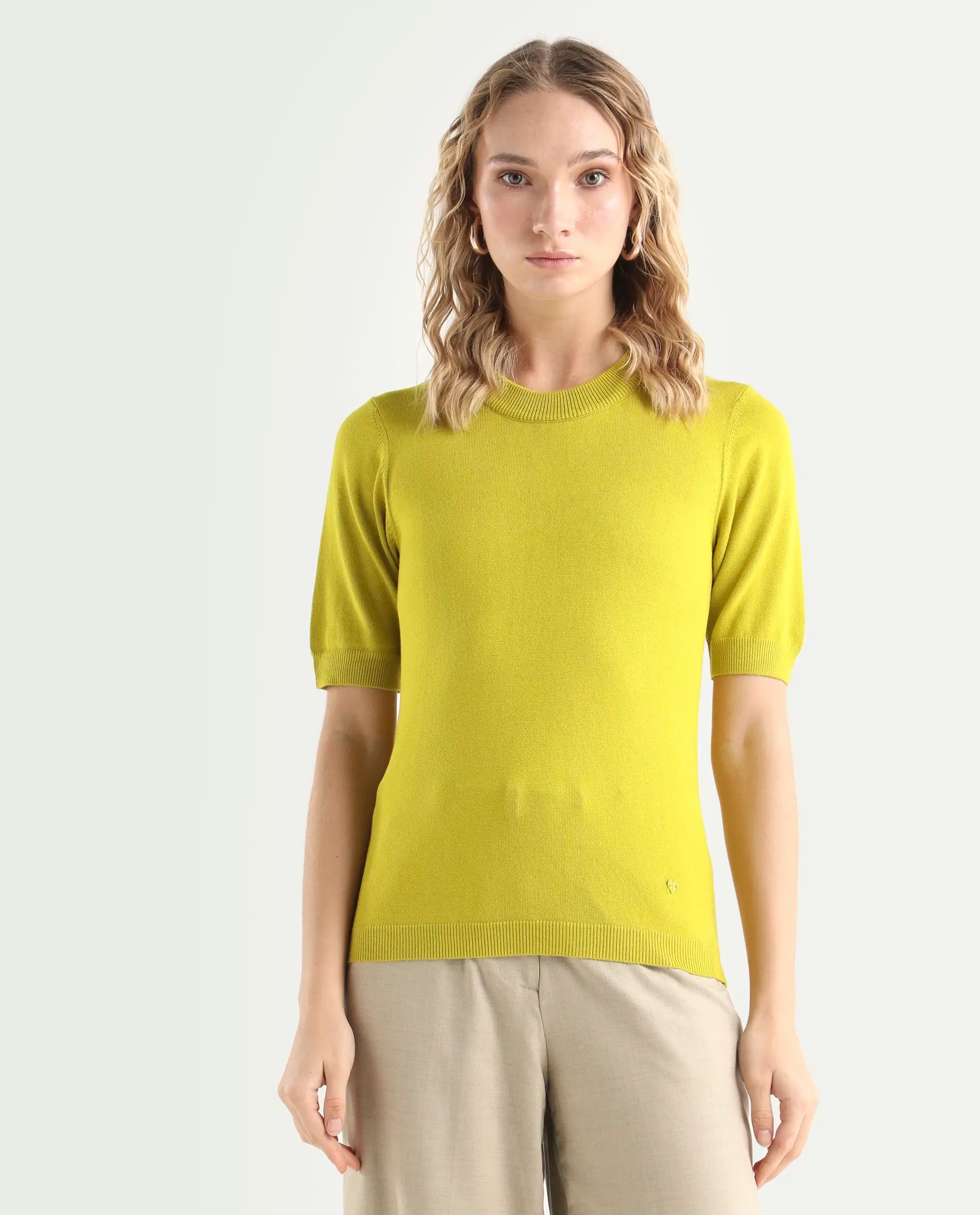 Rareism Women's Rohrdo Light Yellow Viscose Crew Neck Plain Regular Fit Sweater