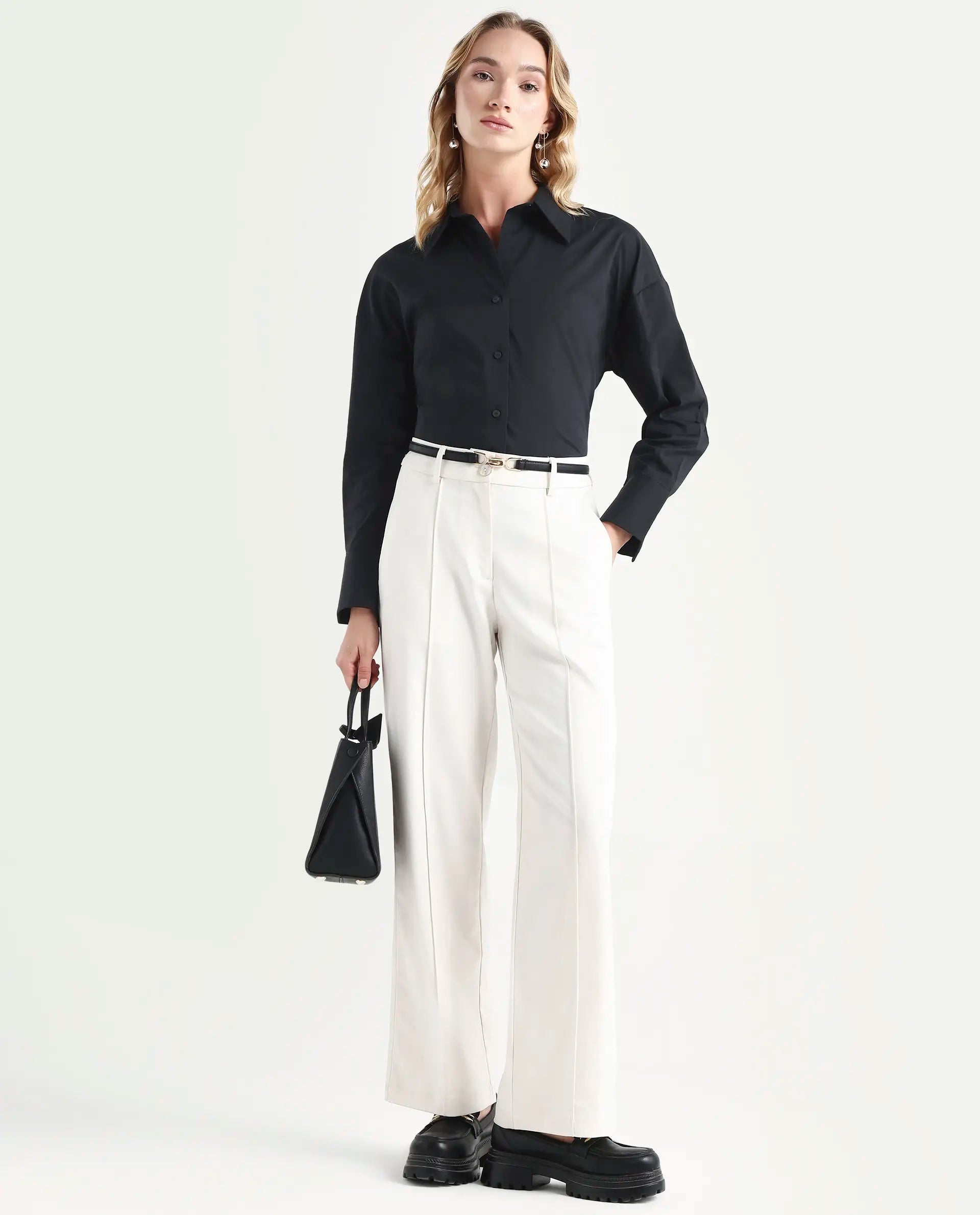 Rareism Women's Klox Black Cotton Spread Collar Plain Cuffed Sleeve Regular Fit Shirt