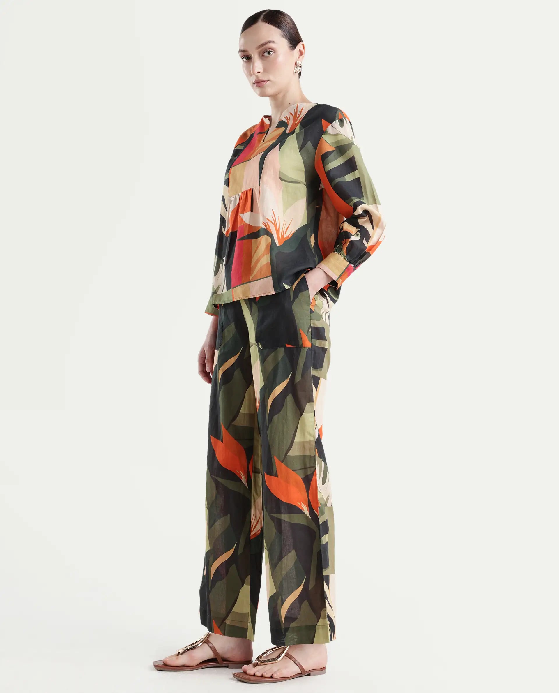 Rareism Women's Agenia-B Pastel Multi Linen Blend Abstract Print Ankle Length Wide Trouser