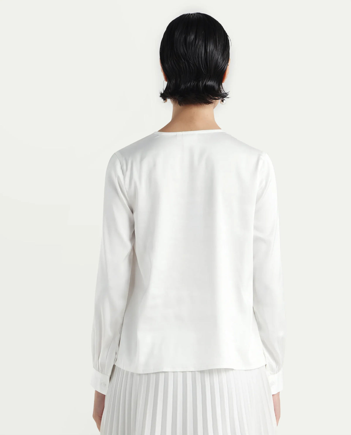 Rareism Women's Lohan White Polyester V-Neck Plain Cuffed Sleeve Regular Fit Top