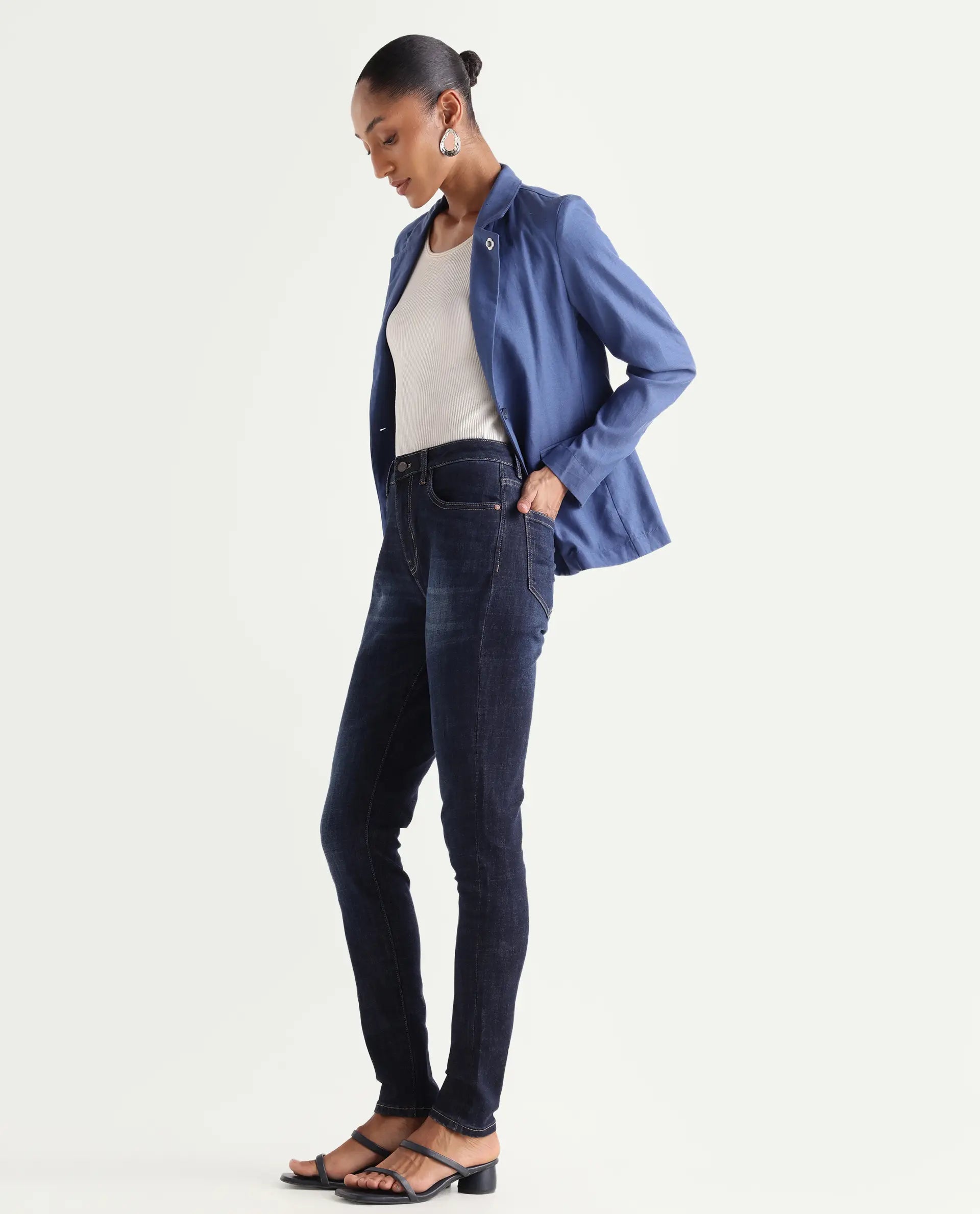 Rareism Women's Zaisho Dark Blue Cotton Blend Plain Ankle Length Sleek Skinny Fit Jeans