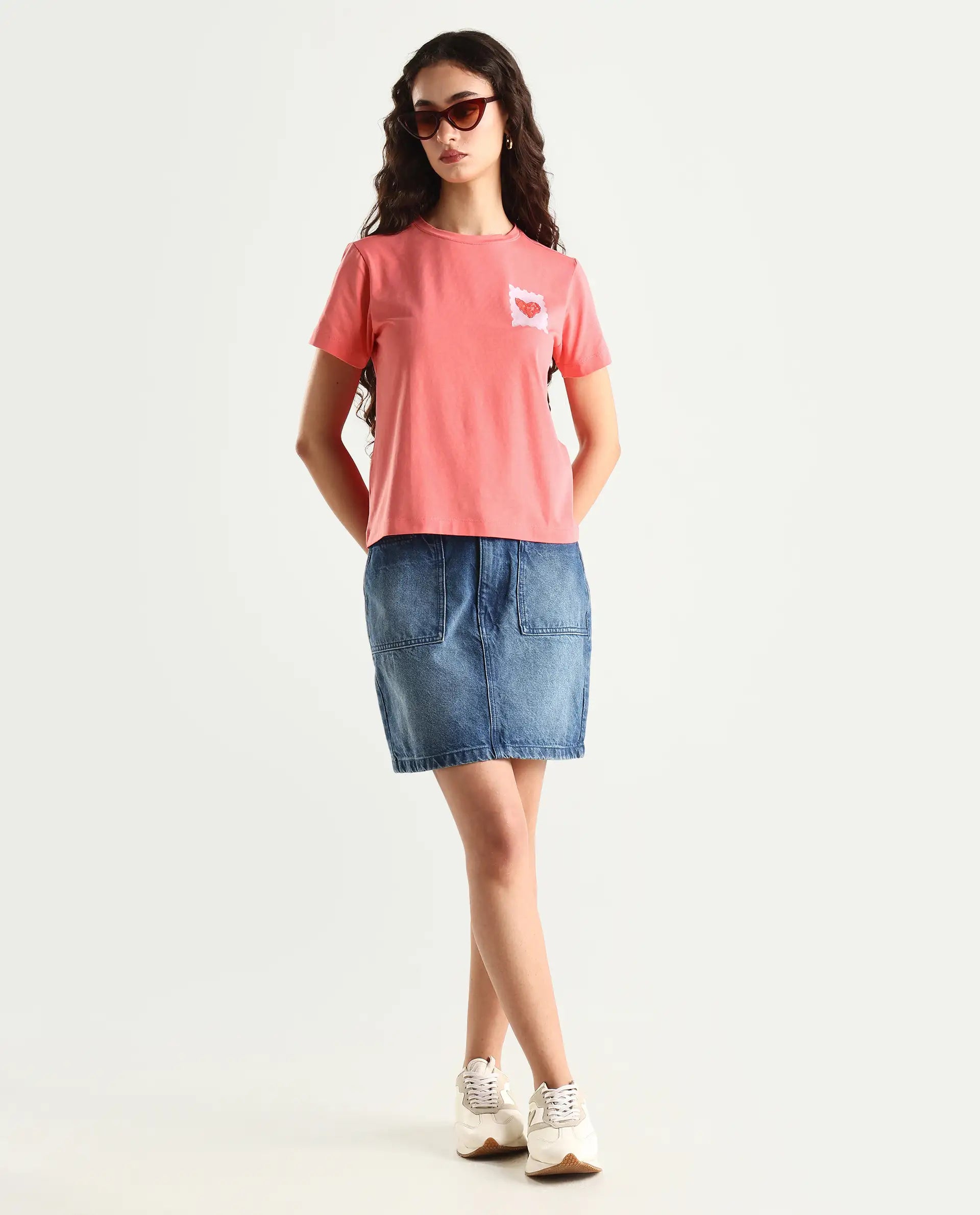 Rareism Women's Strudant Peach Cotton Blend Crew Neck Graphic Print Regular Fit T-Shirt