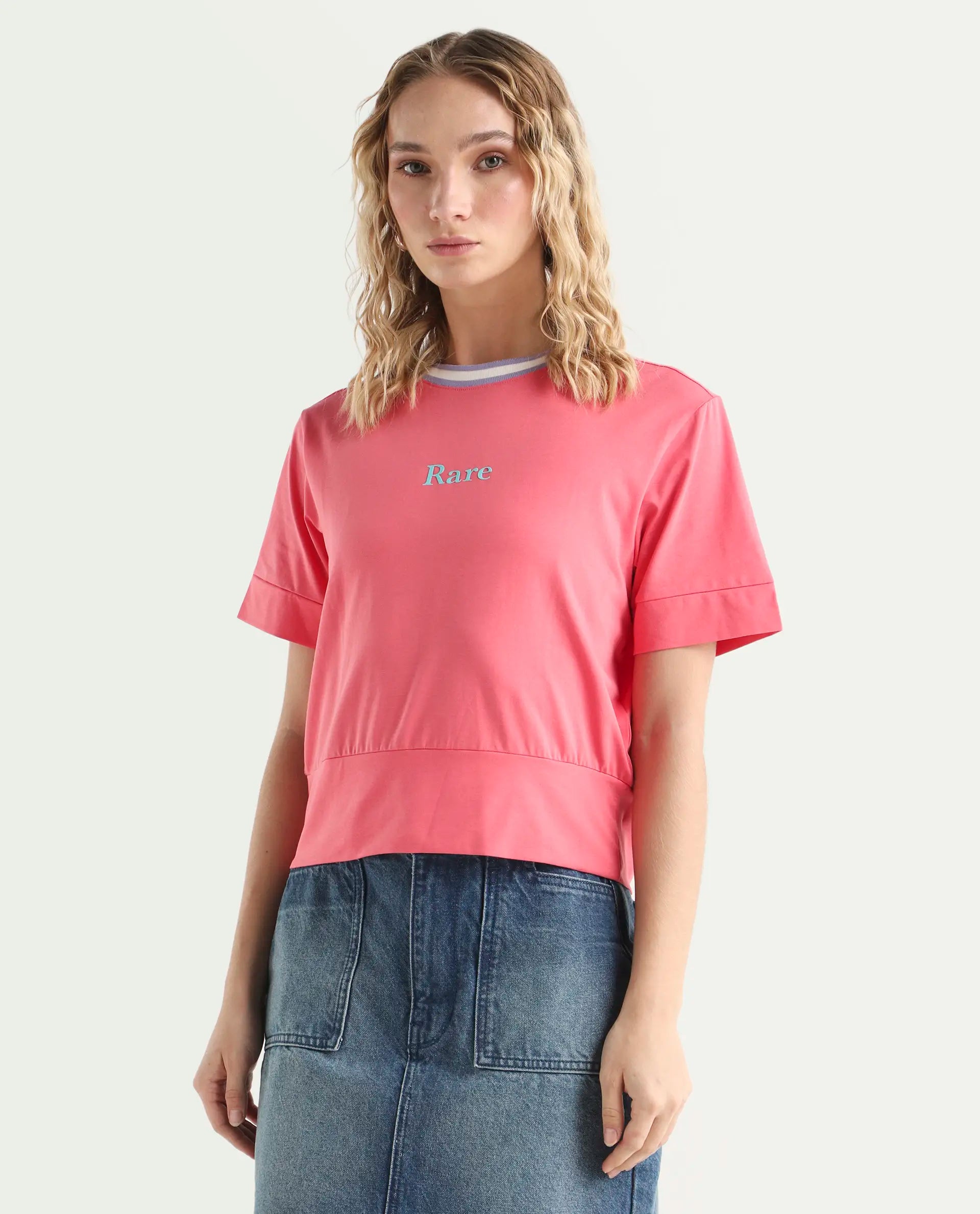 Rareism Women's Eliza Peach Cotton Blend Crew Neck Graphic Print Regular Fit T-Shirt