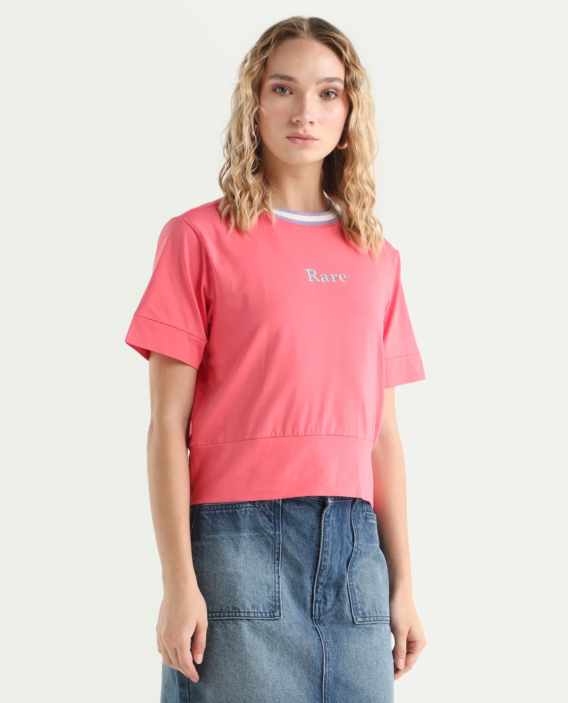Rareism Women's Eliza Peach Cotton Blend Crew Neck Graphic Print Regular Fit T-Shirt