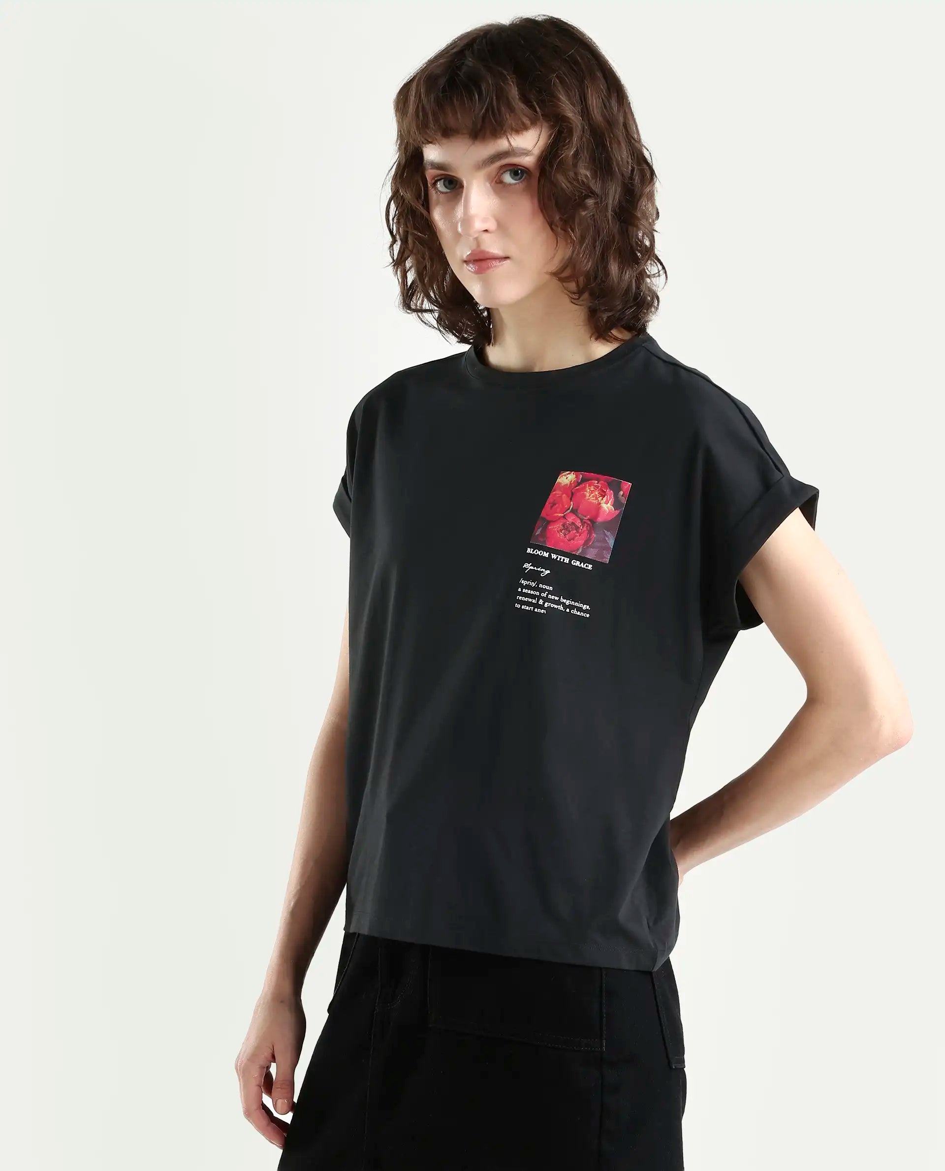 Rareism Women's Poctri Black Cotton Blend Crew Neck Graphic Print Extended Sleeves Regular Fit T-Shirt
