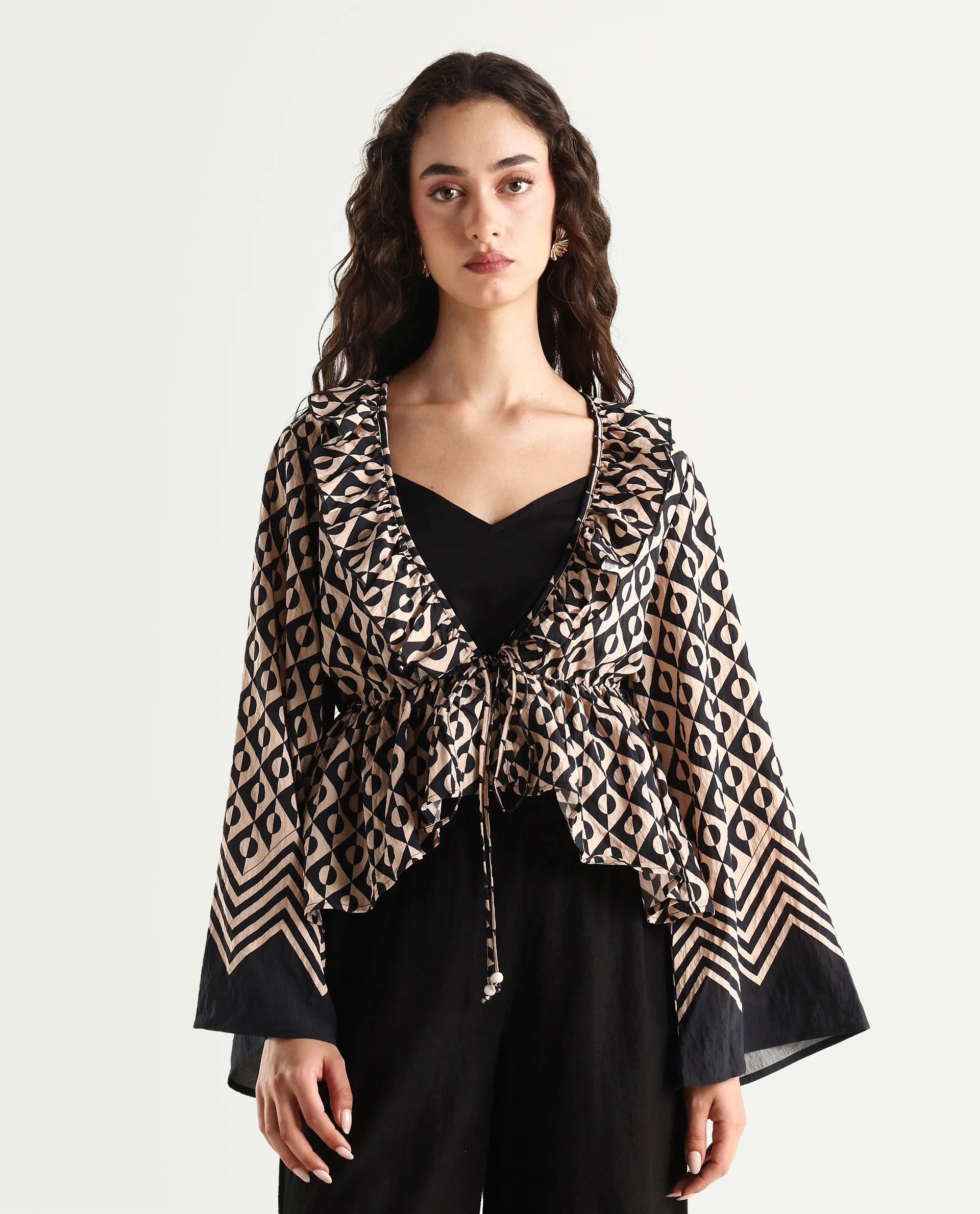 Rareism Women's Smor Black Viscose Blend Sweetheart Neck Geometric Print Bell Sleeve Regular Fit Top