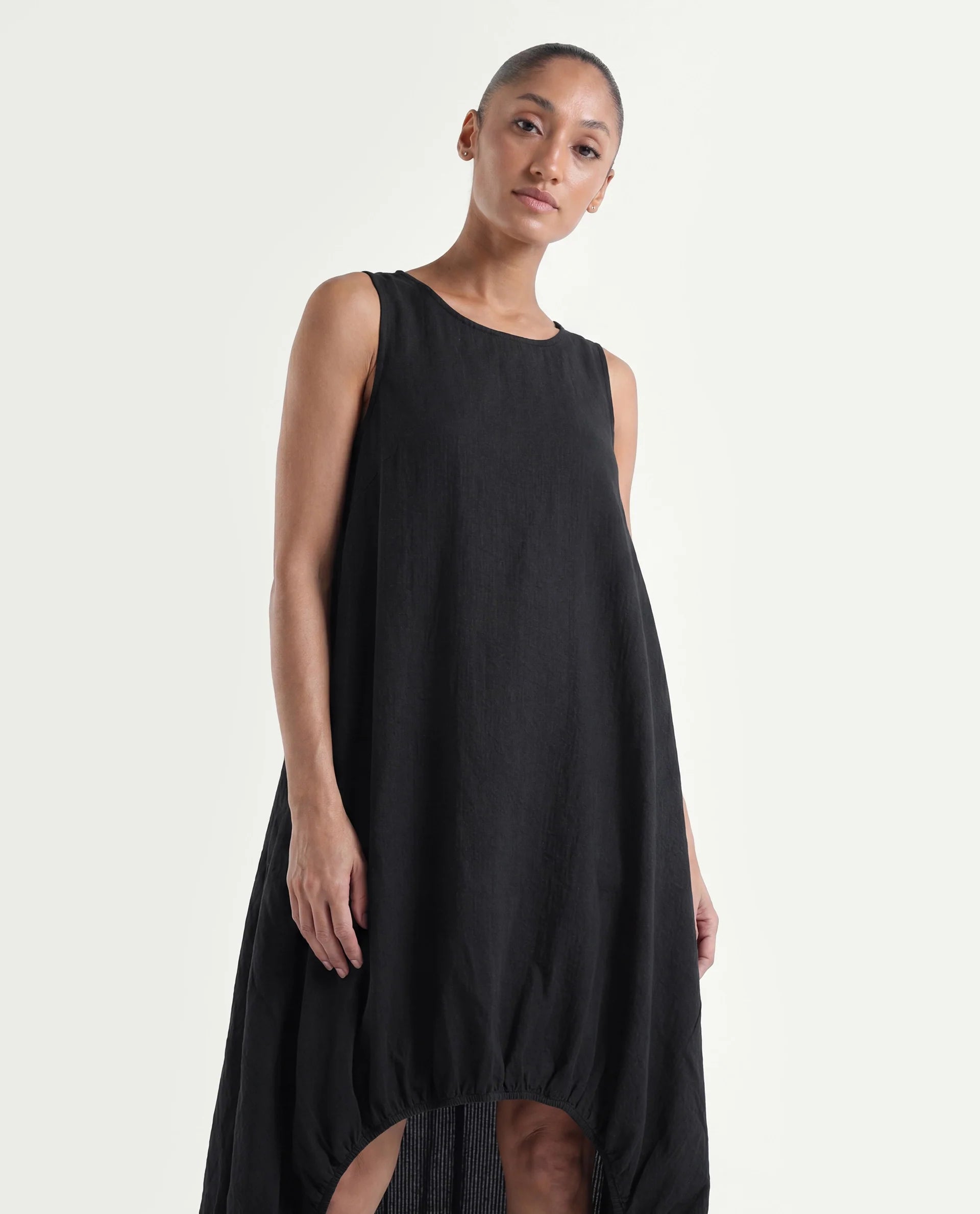 Rareism Women's Zakura Black Cotton Crew Neck Striped Sleeveless Maxi Balloon Dress