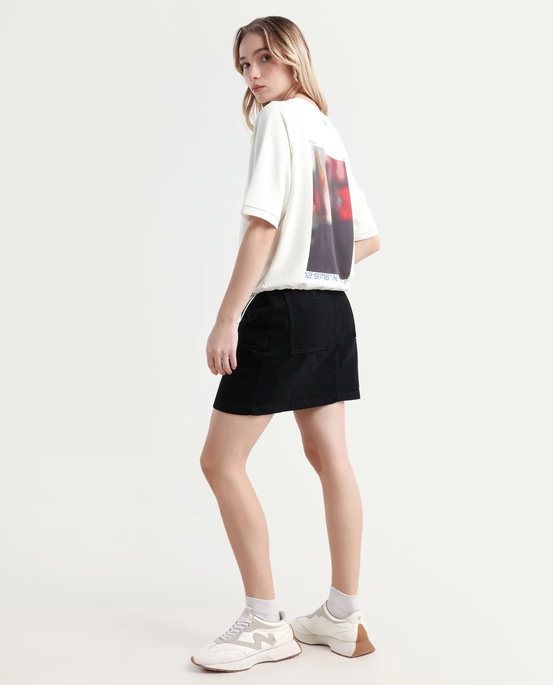 Rareism Women's Kay Off White Cotton Blend Crew Neck Graphic Print Relaxed Fit T-Shirt