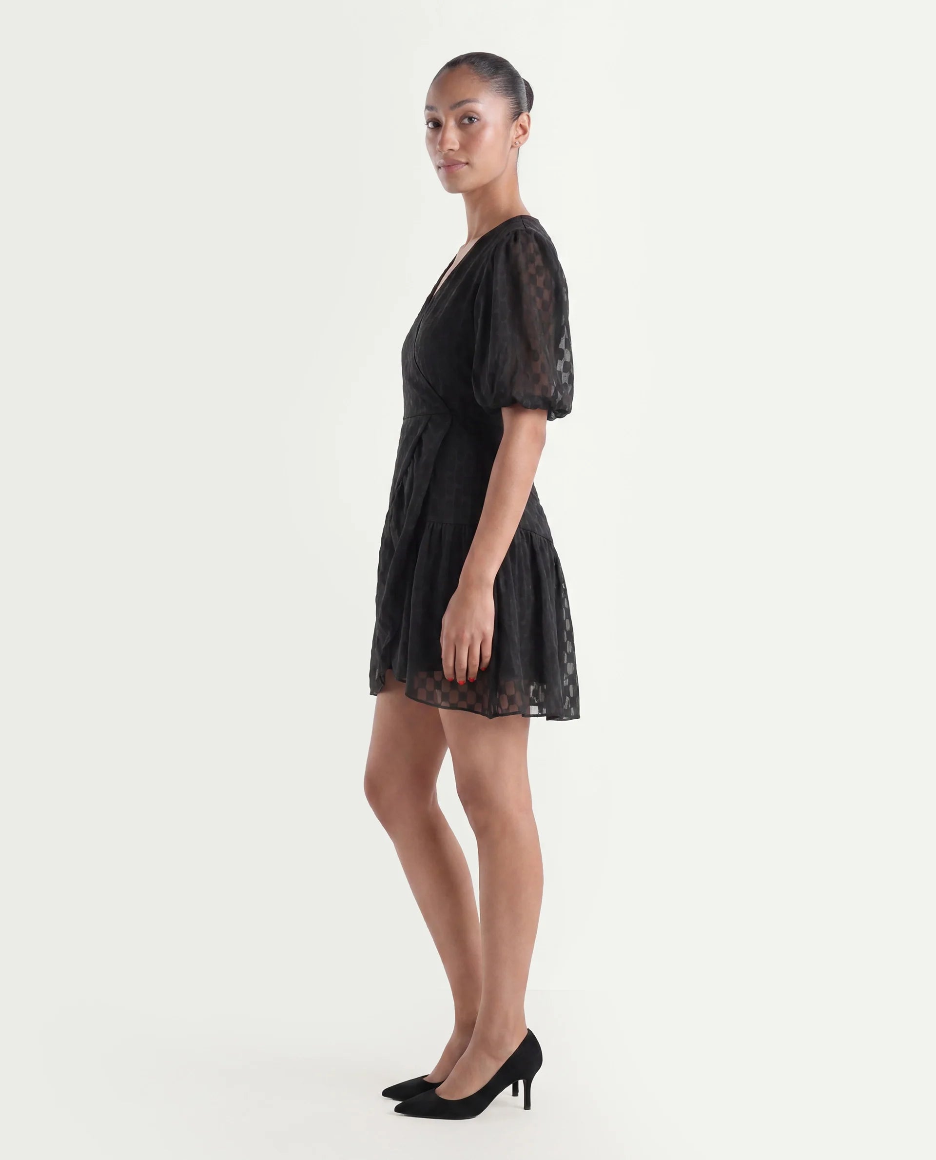Rareism Women's Namika Black Polyester Blend V-Neck Plain Balloon Sleeve Mini Fit And Flare Dress