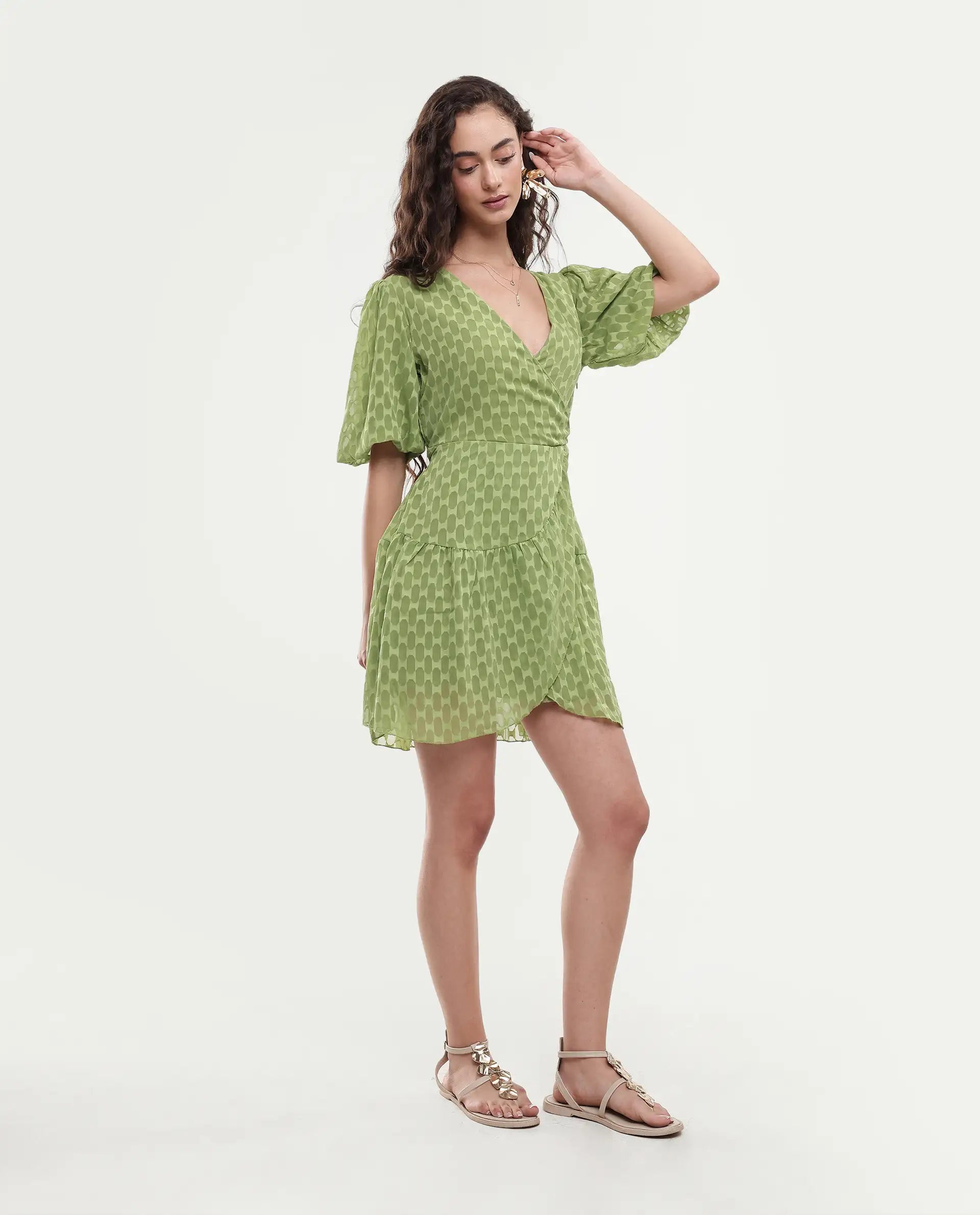 Rareism Women's Namika Light Green Polyester Blend V-Neck Plain Balloon Sleeve Mini Fit And Flare Dress