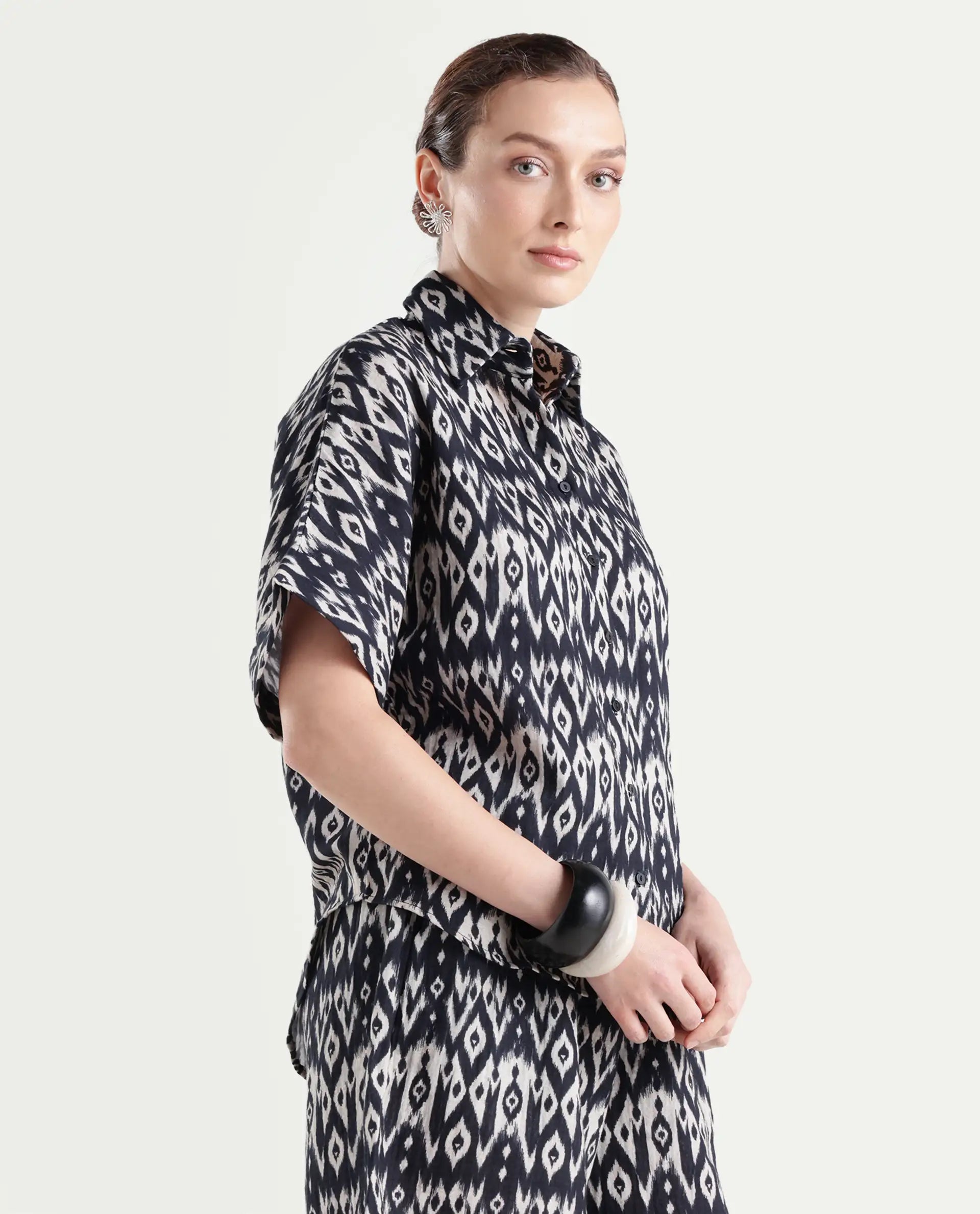 Rareism Women's Sabuto T Black Cotton Blend Drop Collar Geometric Print Boxy Fit Shirt