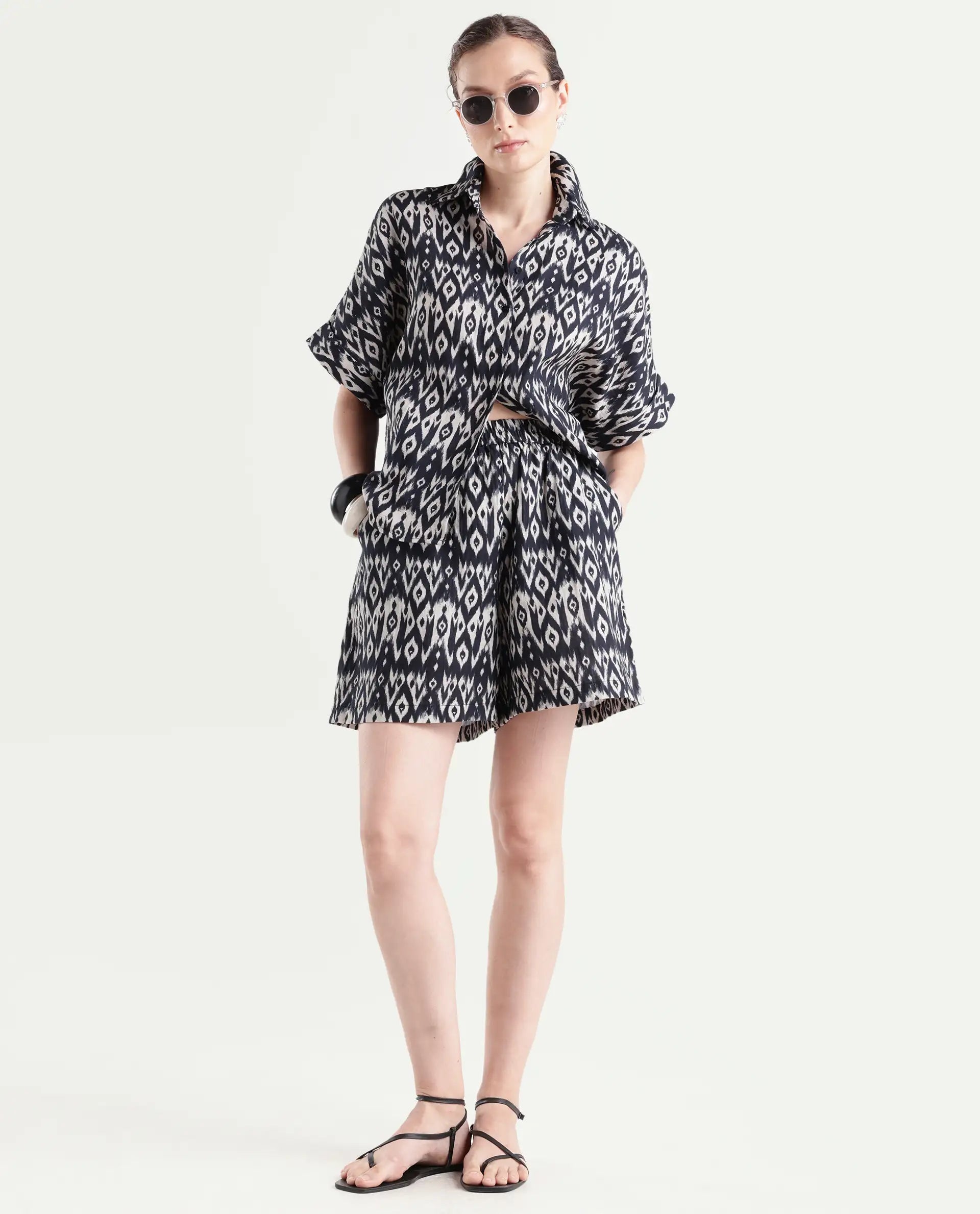Rareism Women's Sabuto T Black Cotton Blend Drop Collar Geometric Print Boxy Fit Shirt