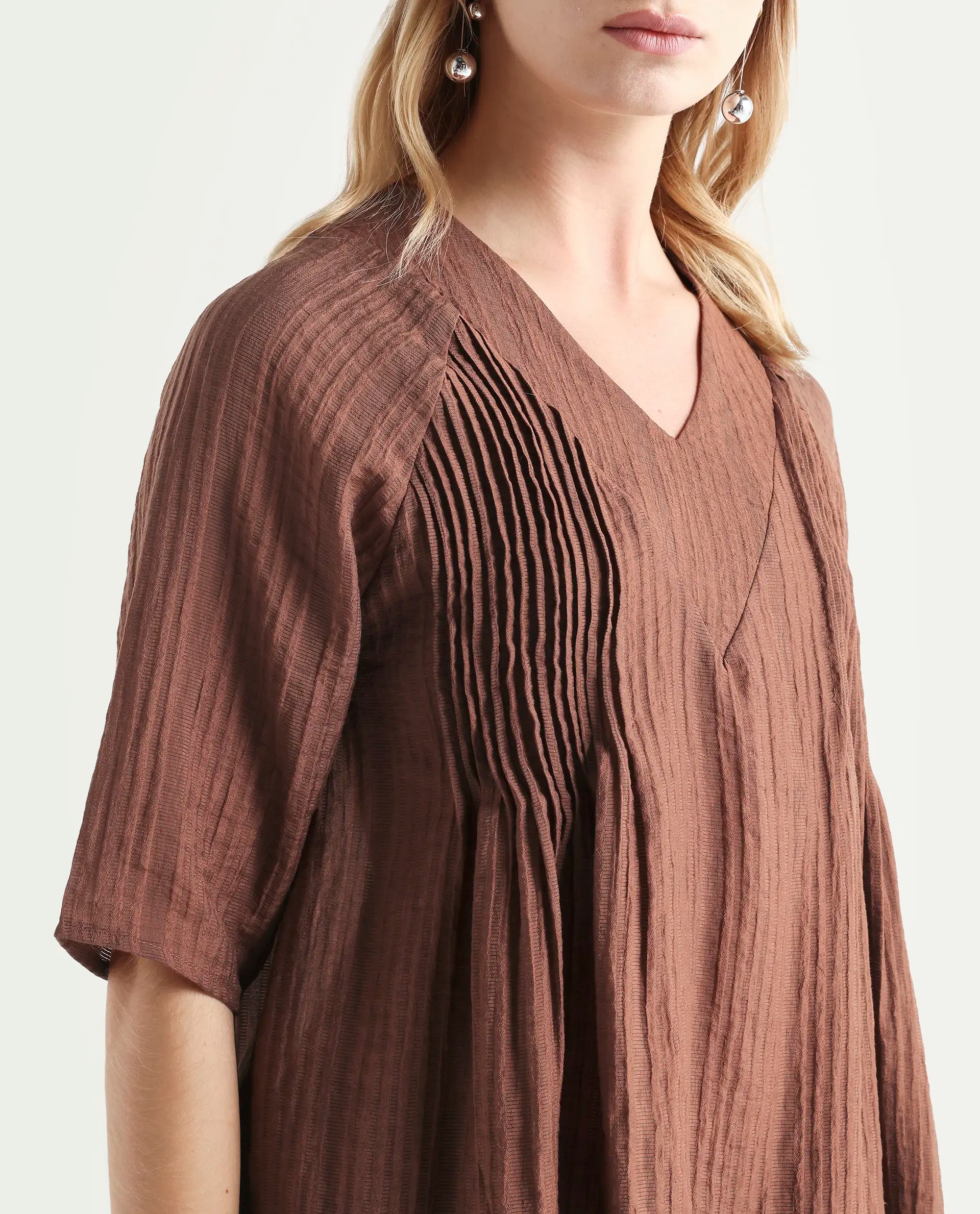 Rareism Women's Maruka Rust Polyester Blend V-Neck Plain Raglan Sleeve Regular Fit Top