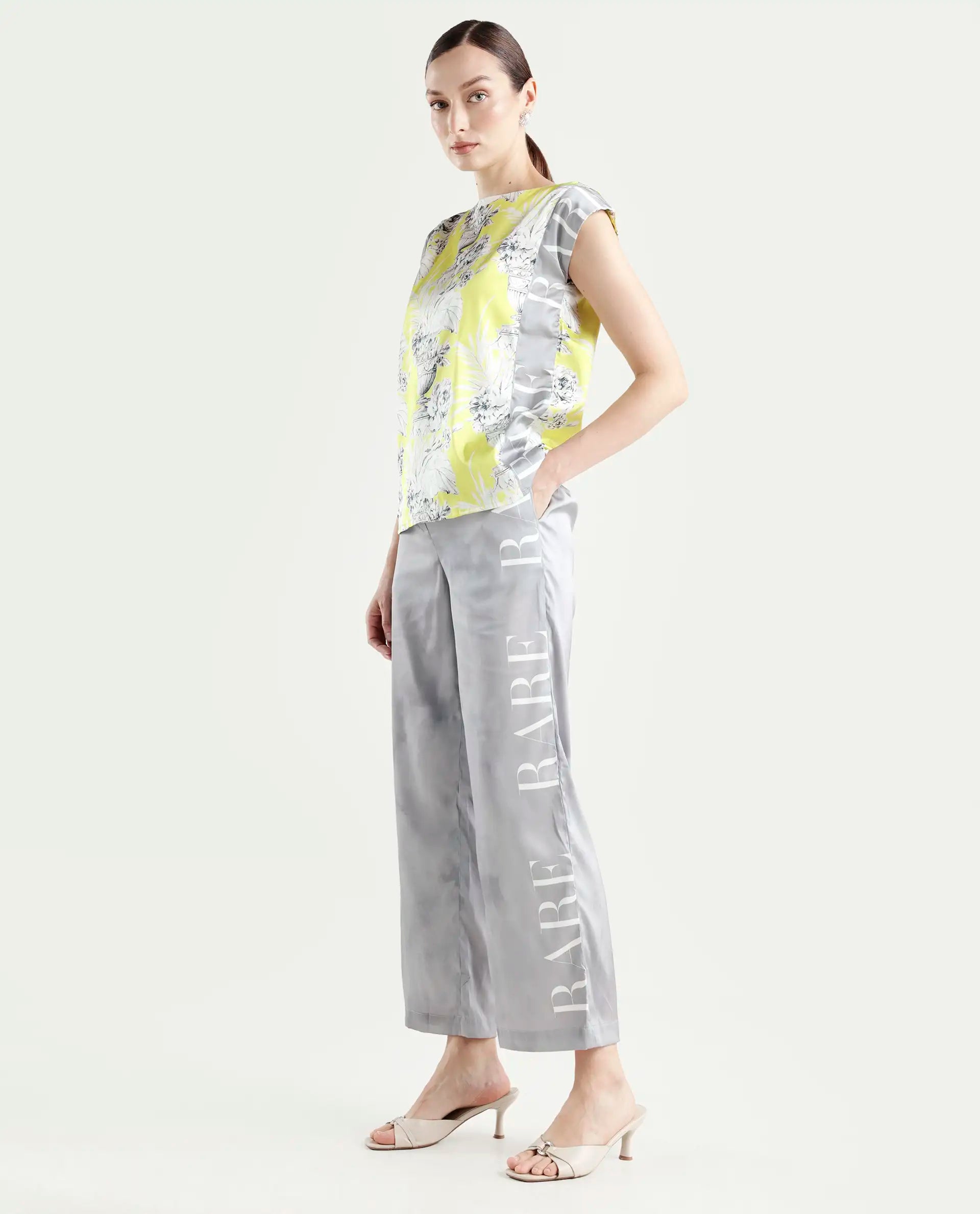 Rareism Women's Kanadio-B Light Grey Polyester Floral Print Ankle Length Straight Fit Trouser