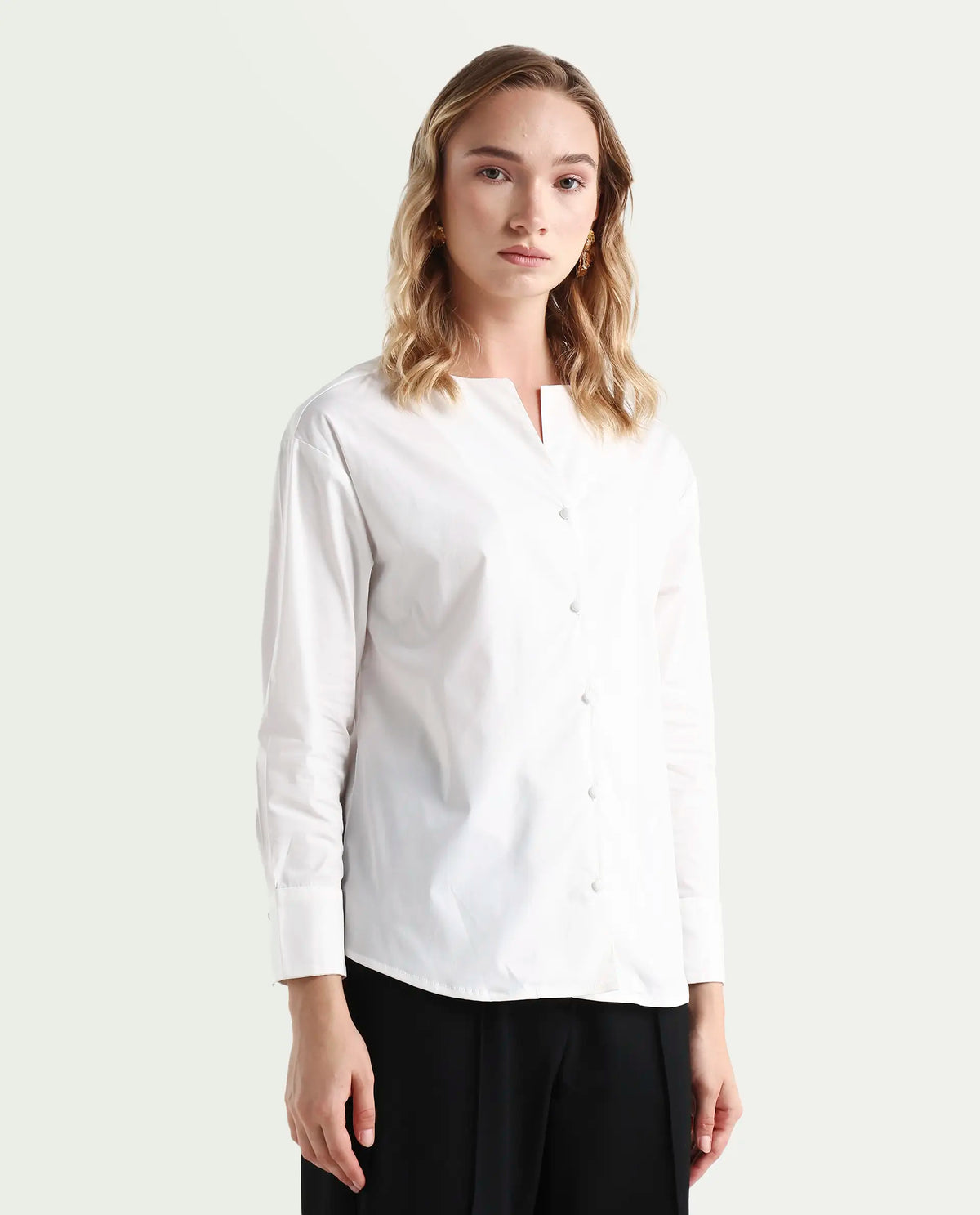 Rareism Women's Nagoya White Cotton Blend Crew Neck Plain Cuffed Sleeve Regular Fit Top