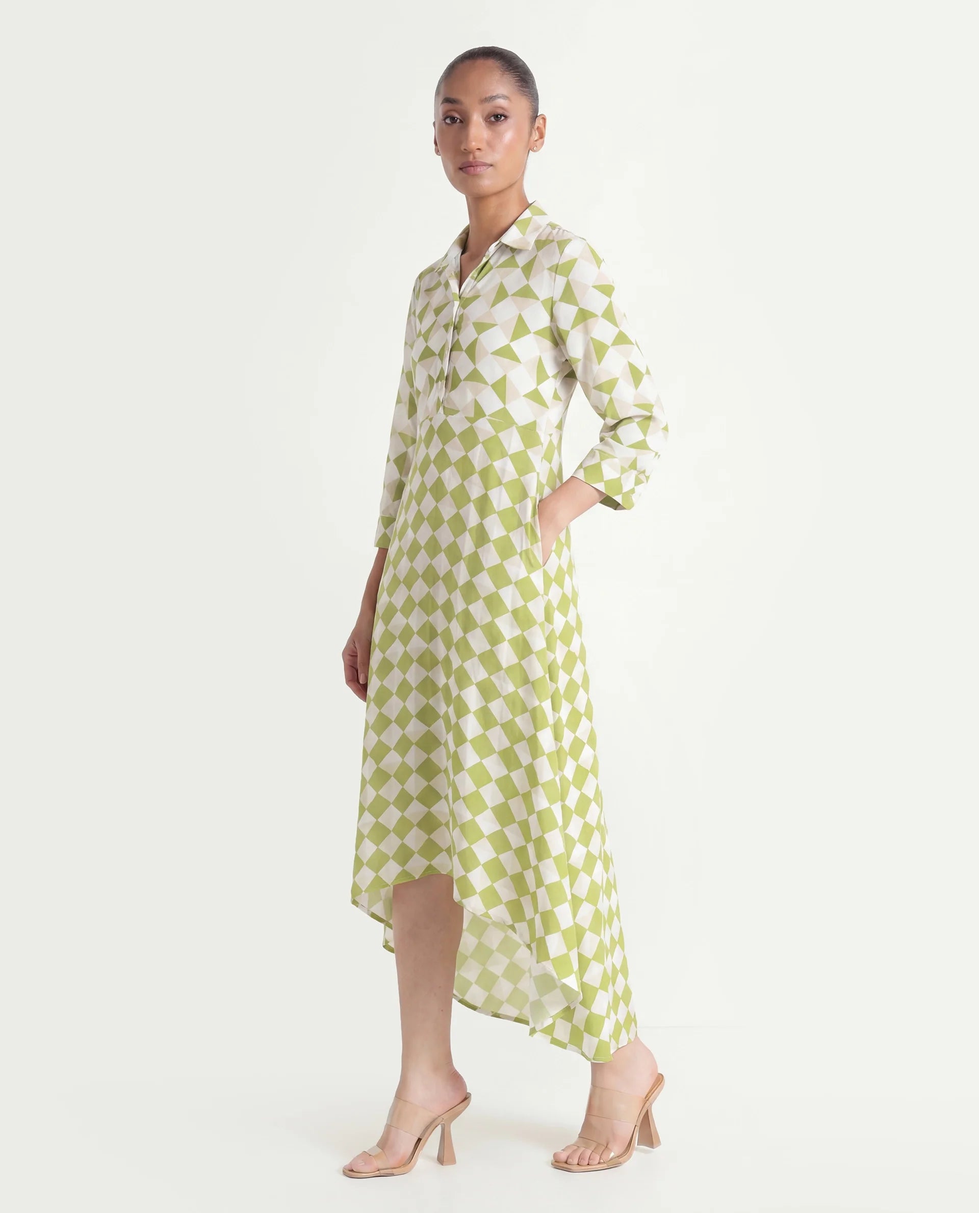 Rareism Women's Alice Light Green Moroccan Crepe Spread Collar Geometric Print Cuffed Sleeve Maxi Flared Dress