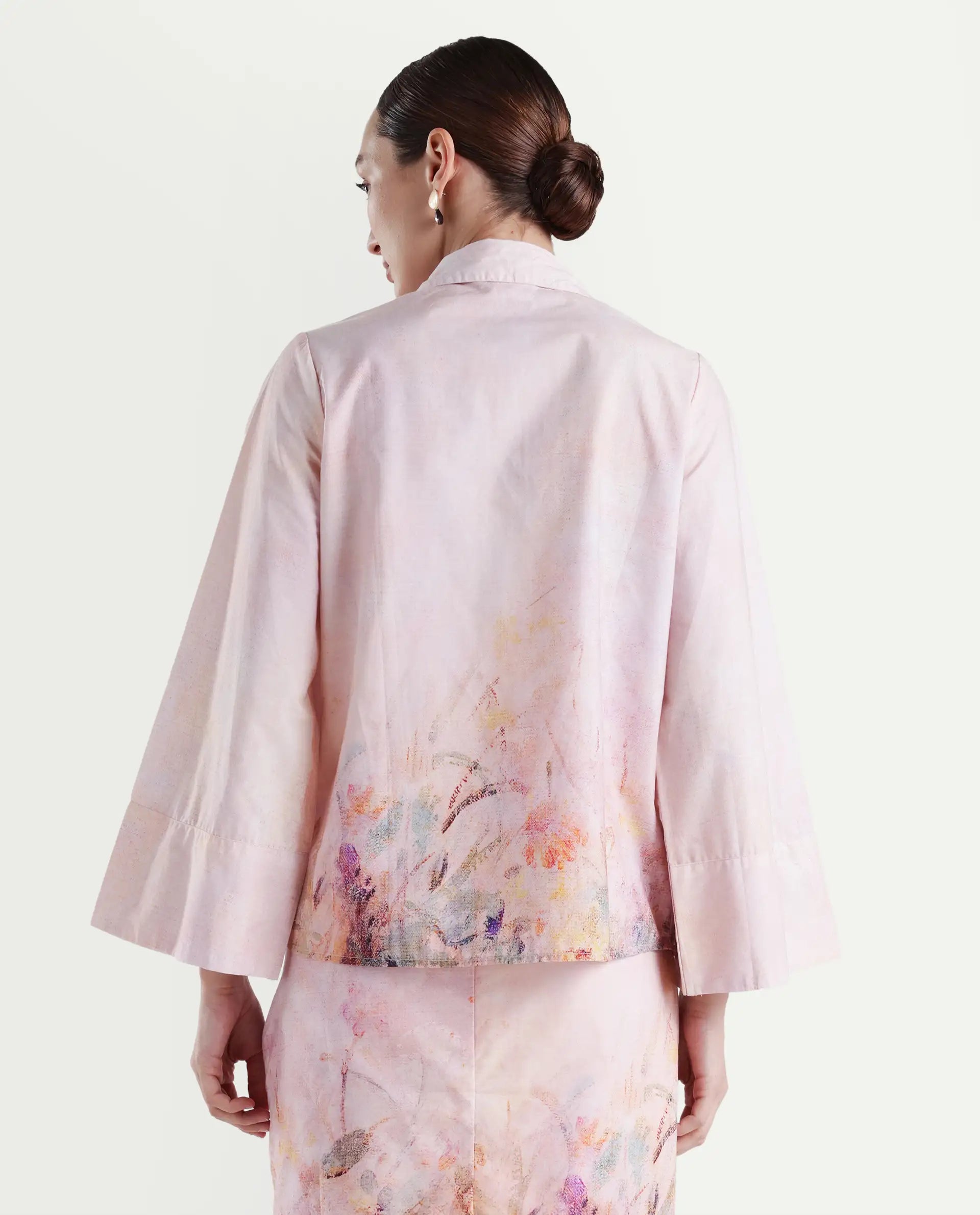 Rareism Women's Loko Pink Cotton Spread Collar Floral Print Bell Sleeve Regular Fit Top