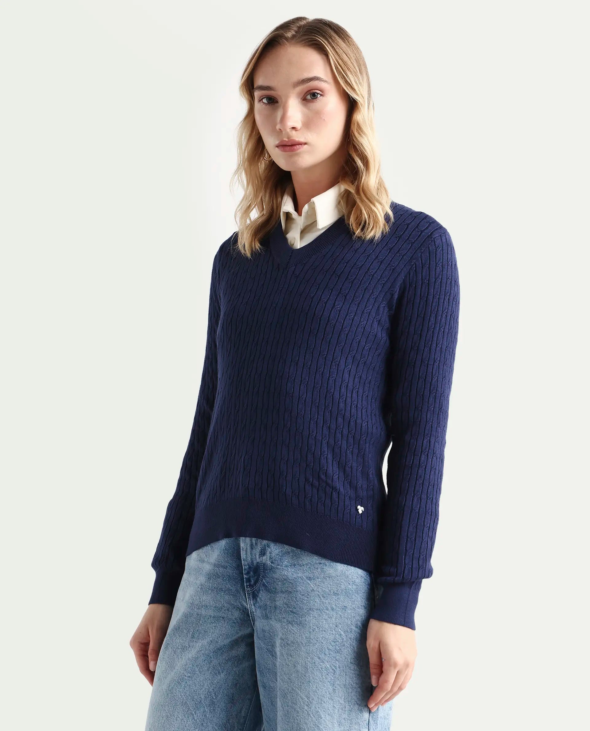 Rareism Women's Izmit Navy Viscose V-Neck Plain Regular Fit Top