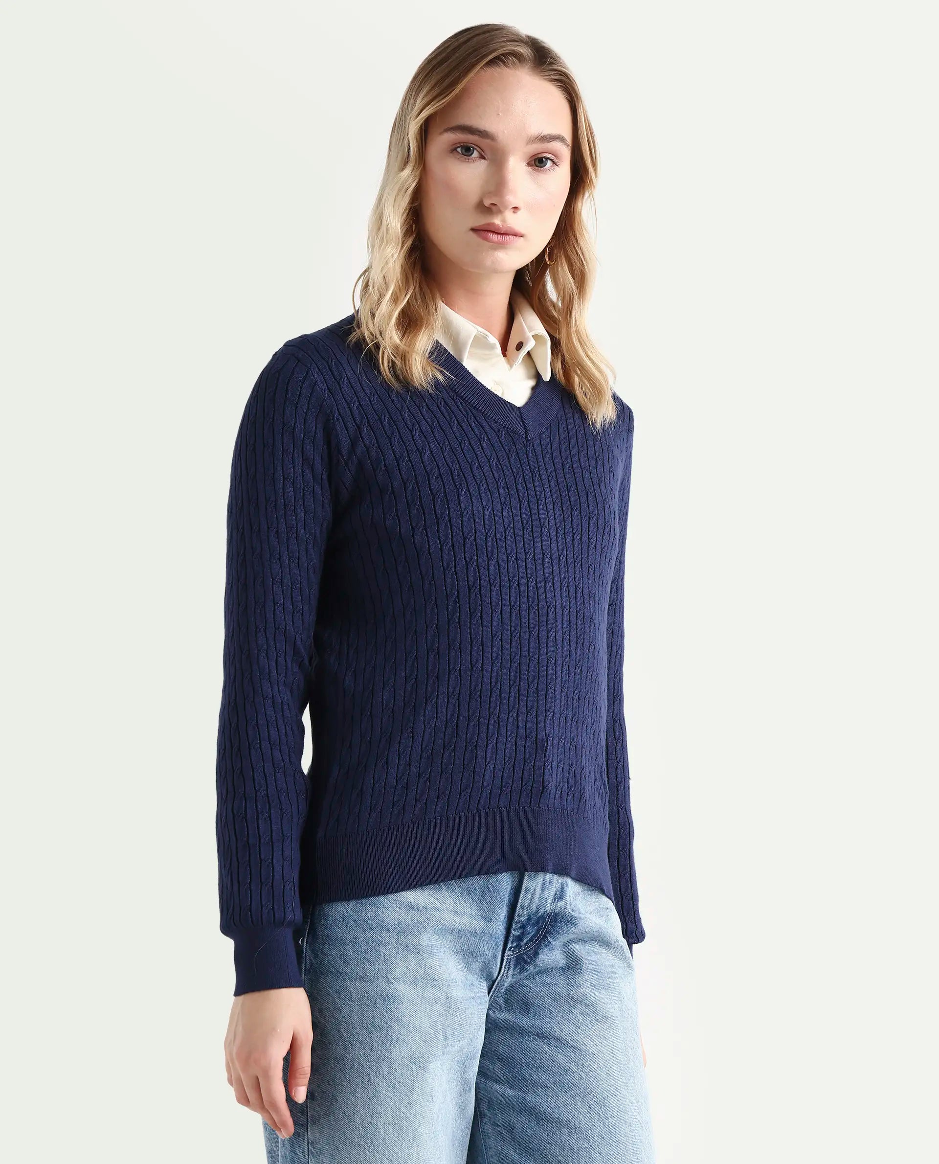 Rareism Women's Izmit Navy Viscose V-Neck Plain Regular Fit Top